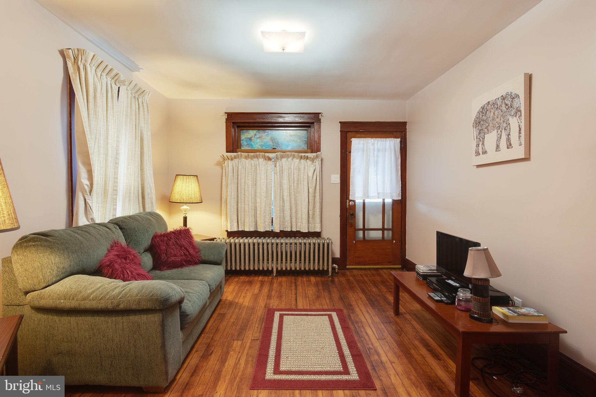 EDENBURG MANOR - Residential