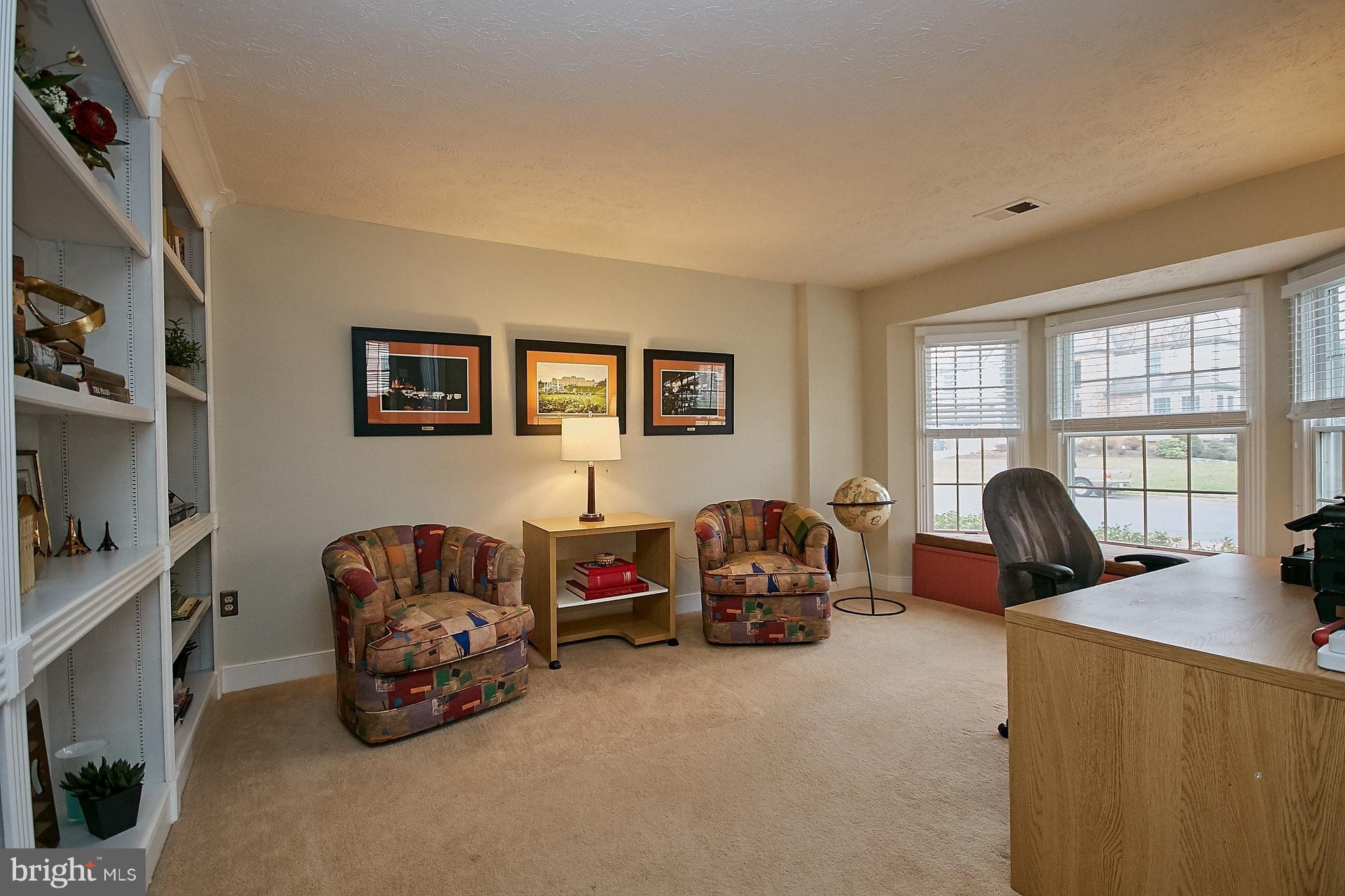 HAMPTON FOREST - Residential