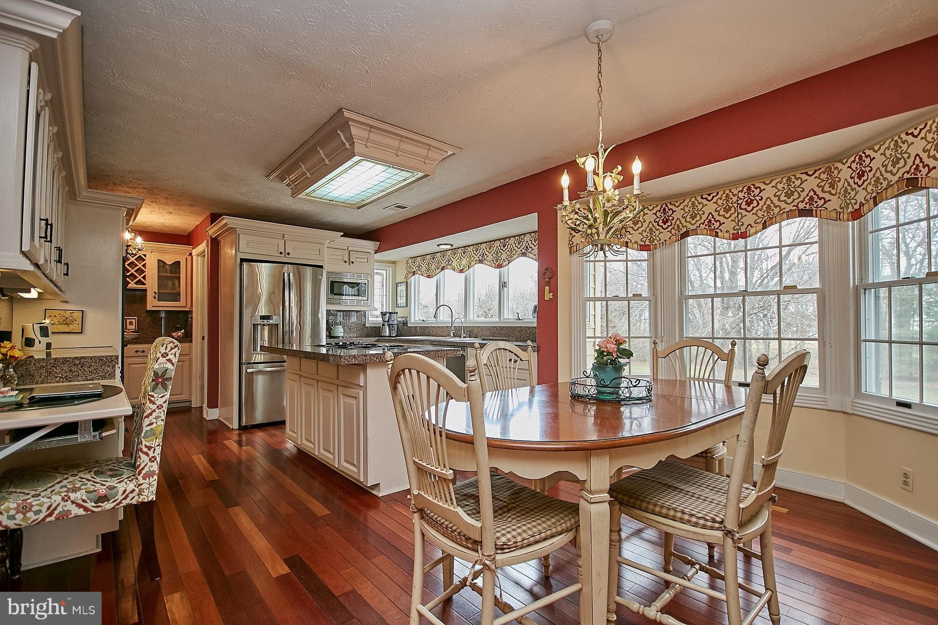 HAMPTON FOREST - Residential