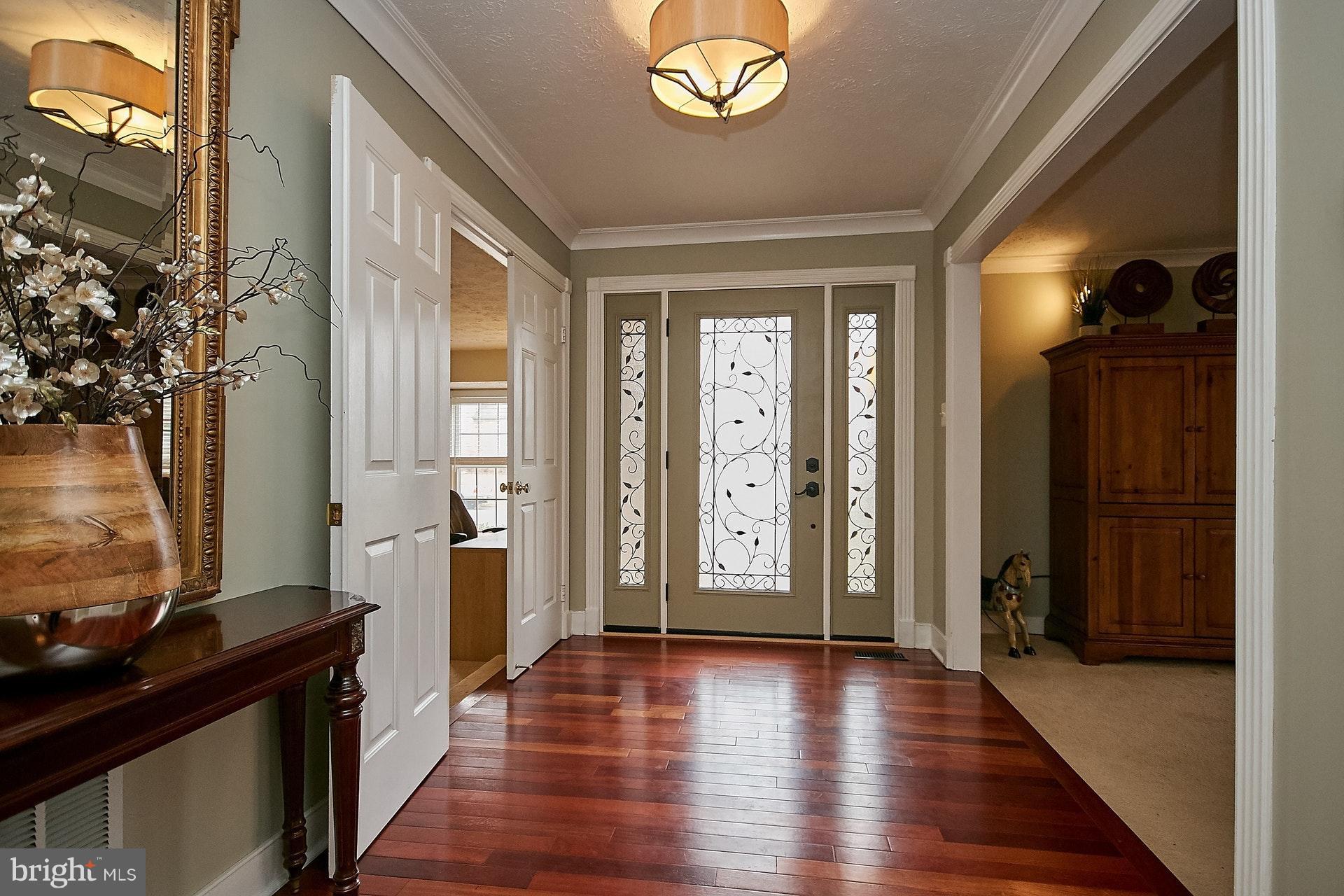 HAMPTON FOREST - Residential