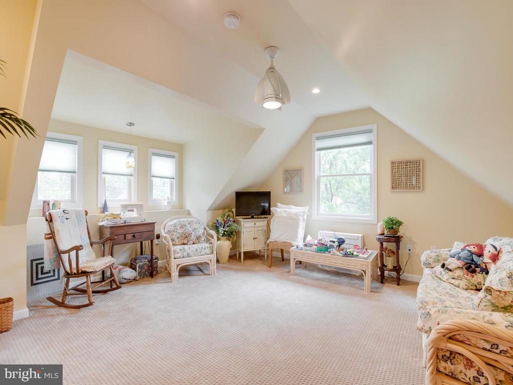 TWINBROOK - Residential