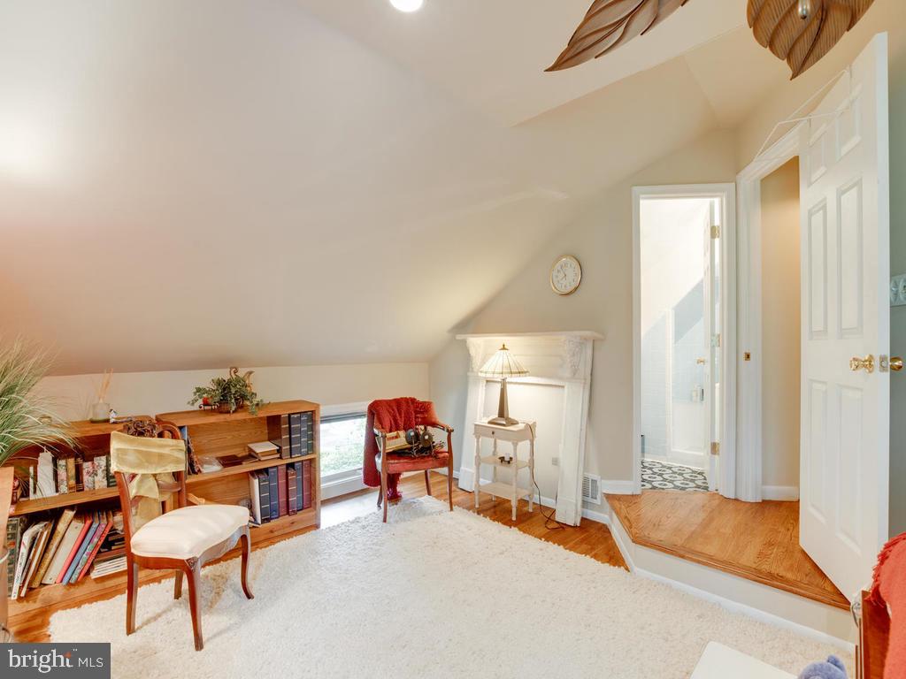 TWINBROOK - Residential