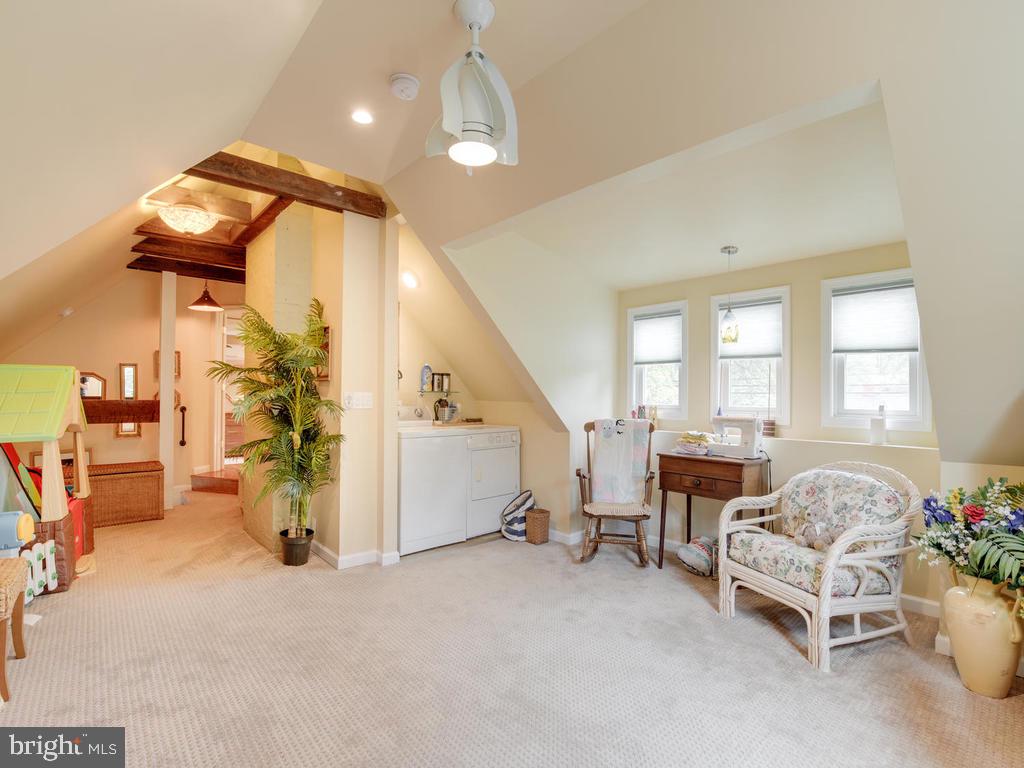 TWINBROOK - Residential