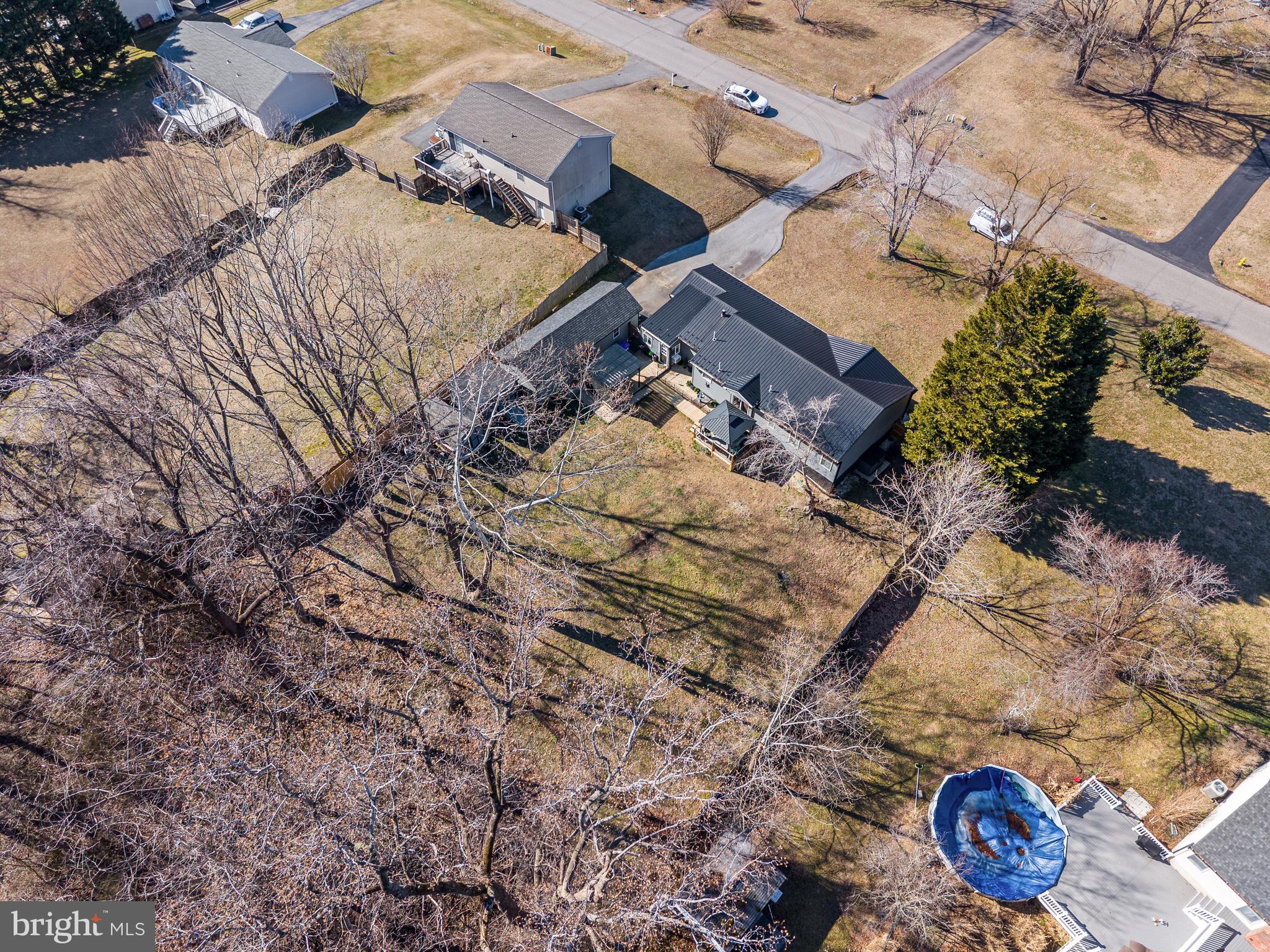 SUMMITT HILL - Residential