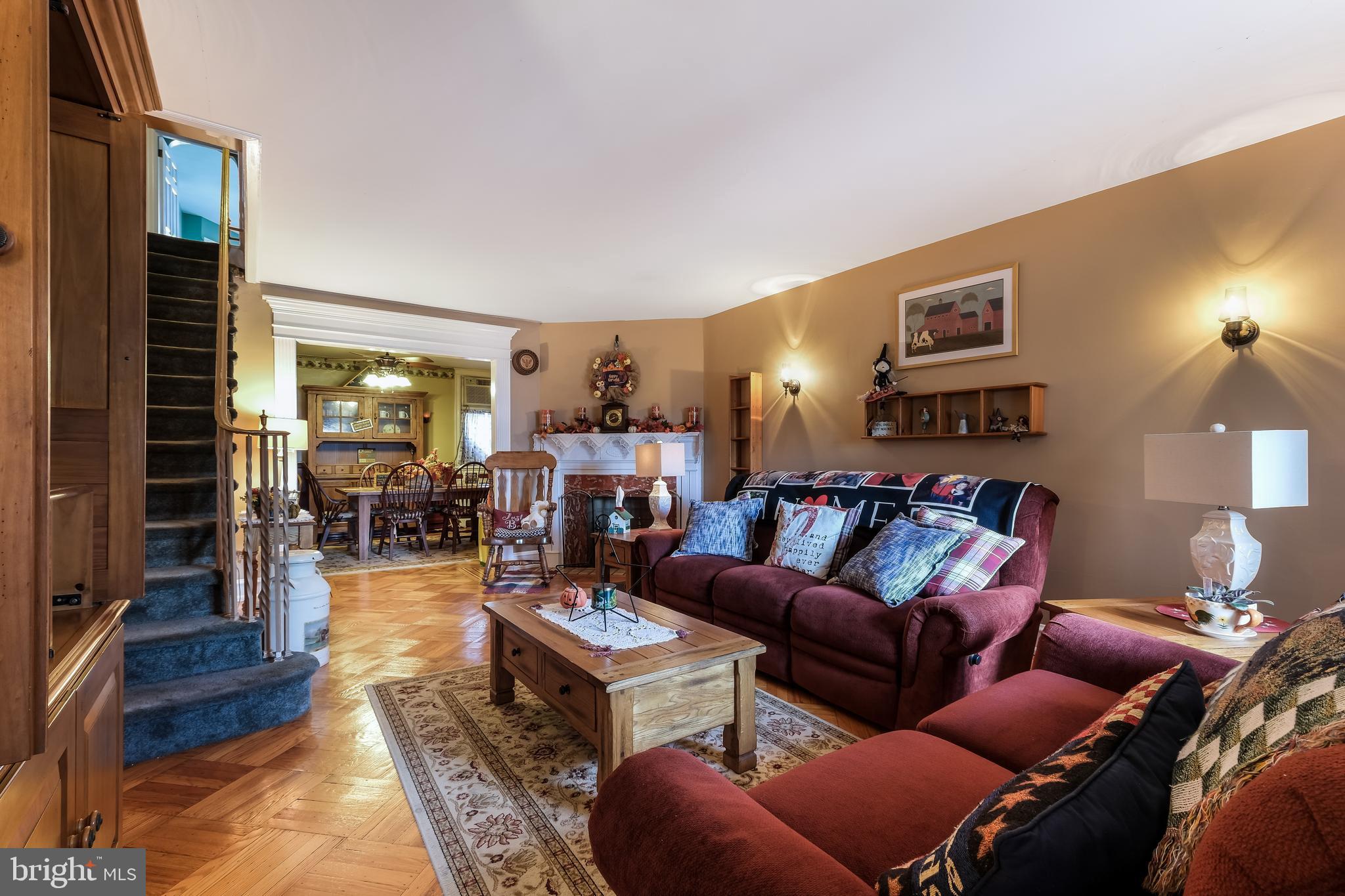 MAYFAIR - Residential