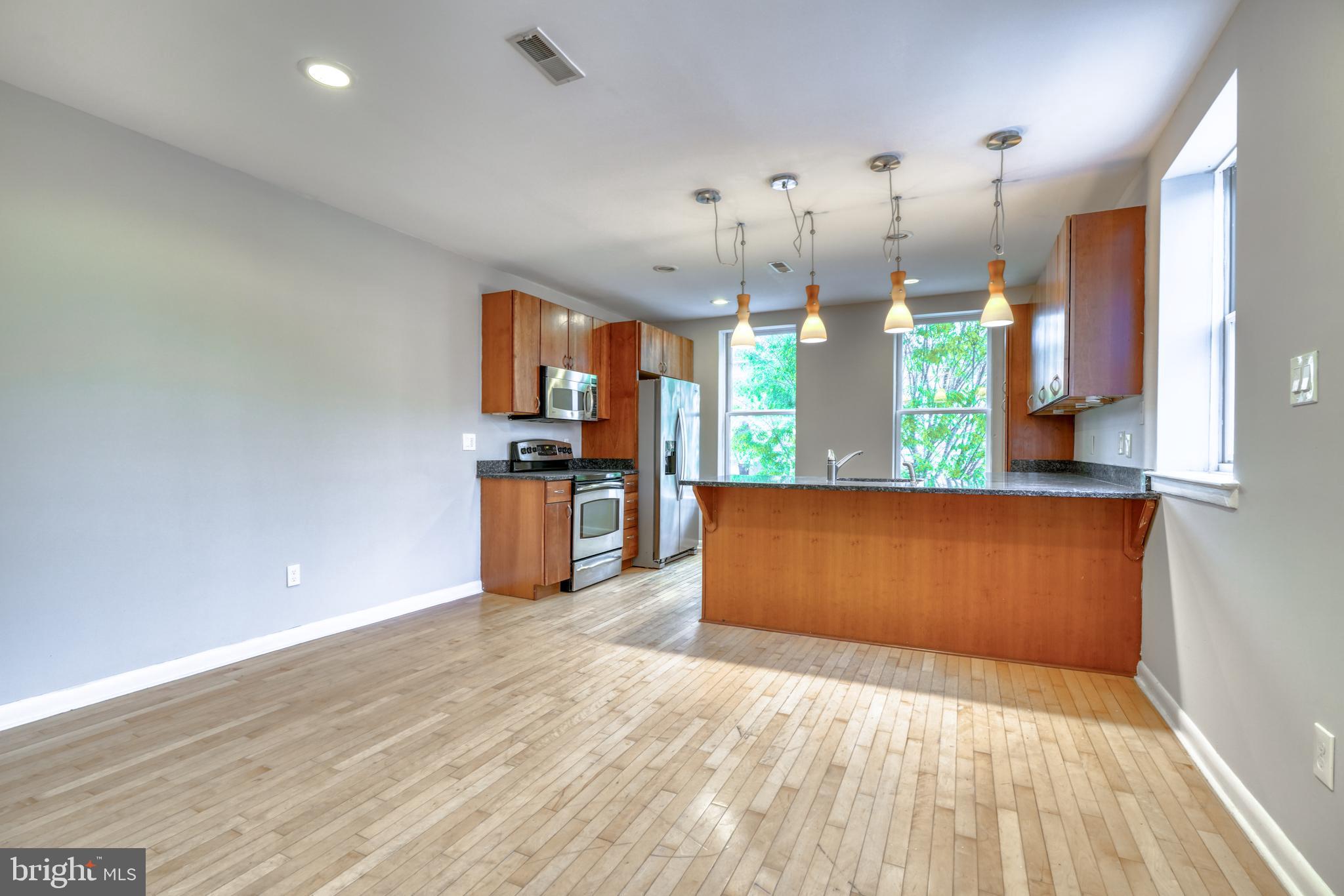 HOLLINS MARKET - Commercial Sale