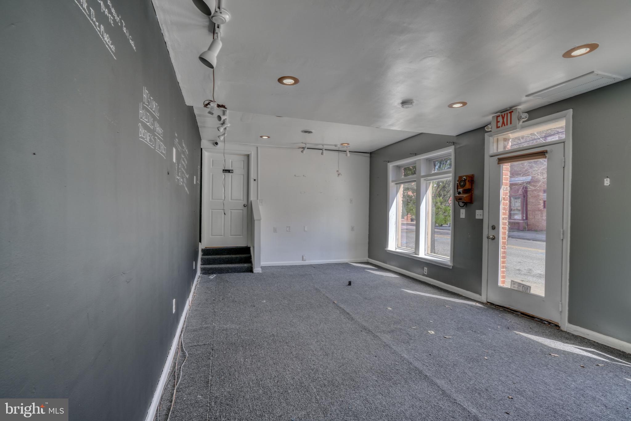 HOLLINS MARKET - Commercial Sale