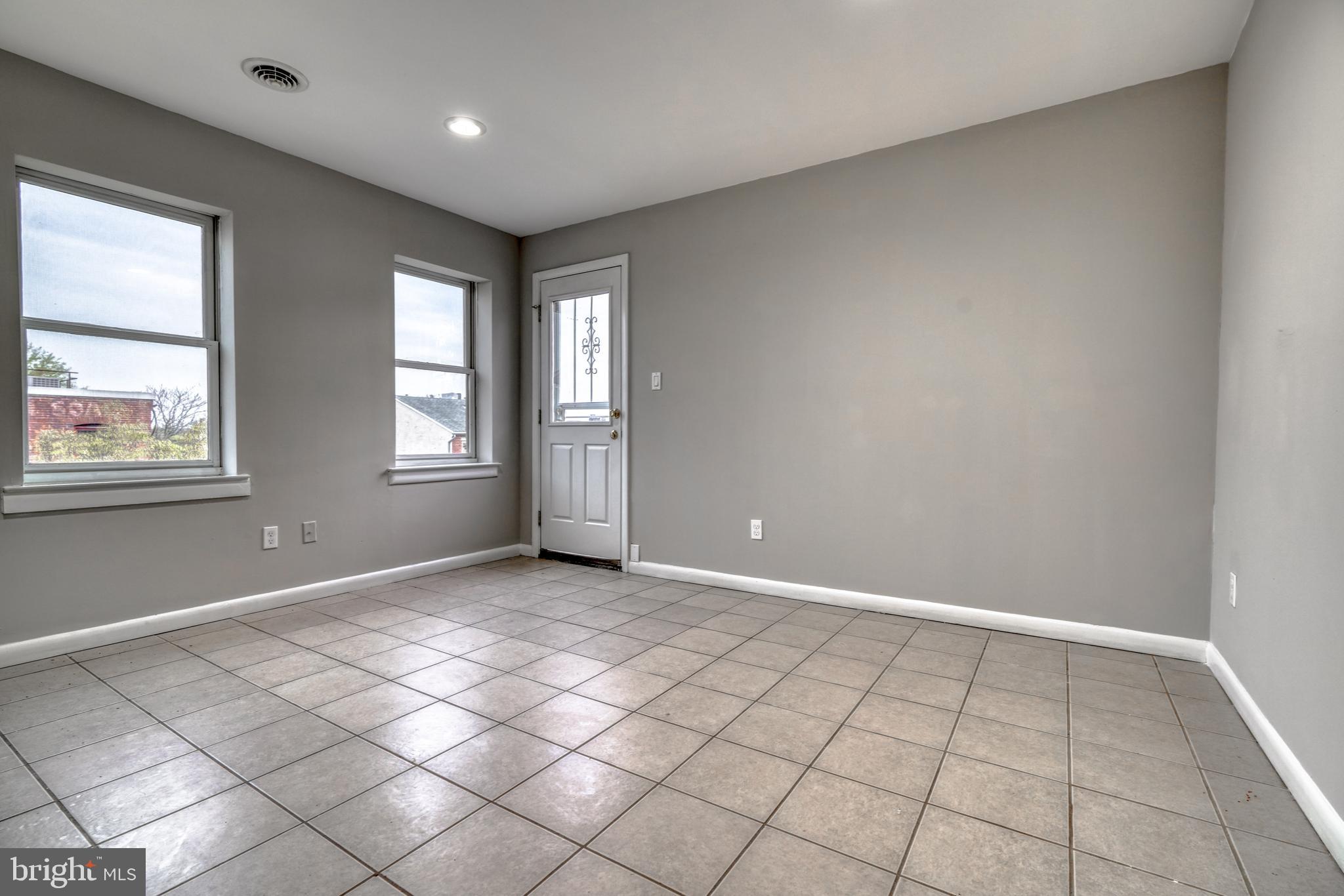 HOLLINS MARKET - Commercial Sale