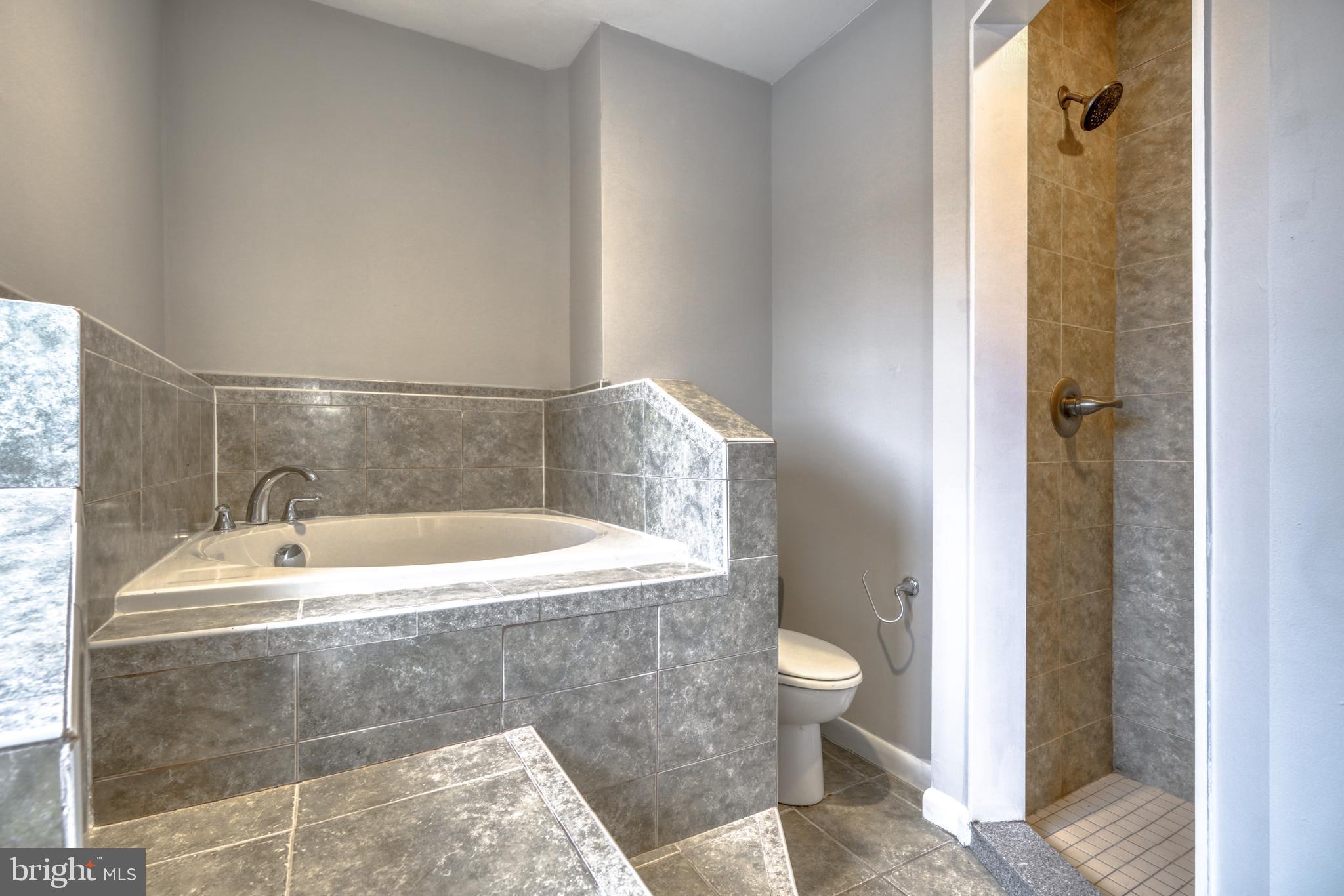 HOLLINS MARKET - Commercial Sale