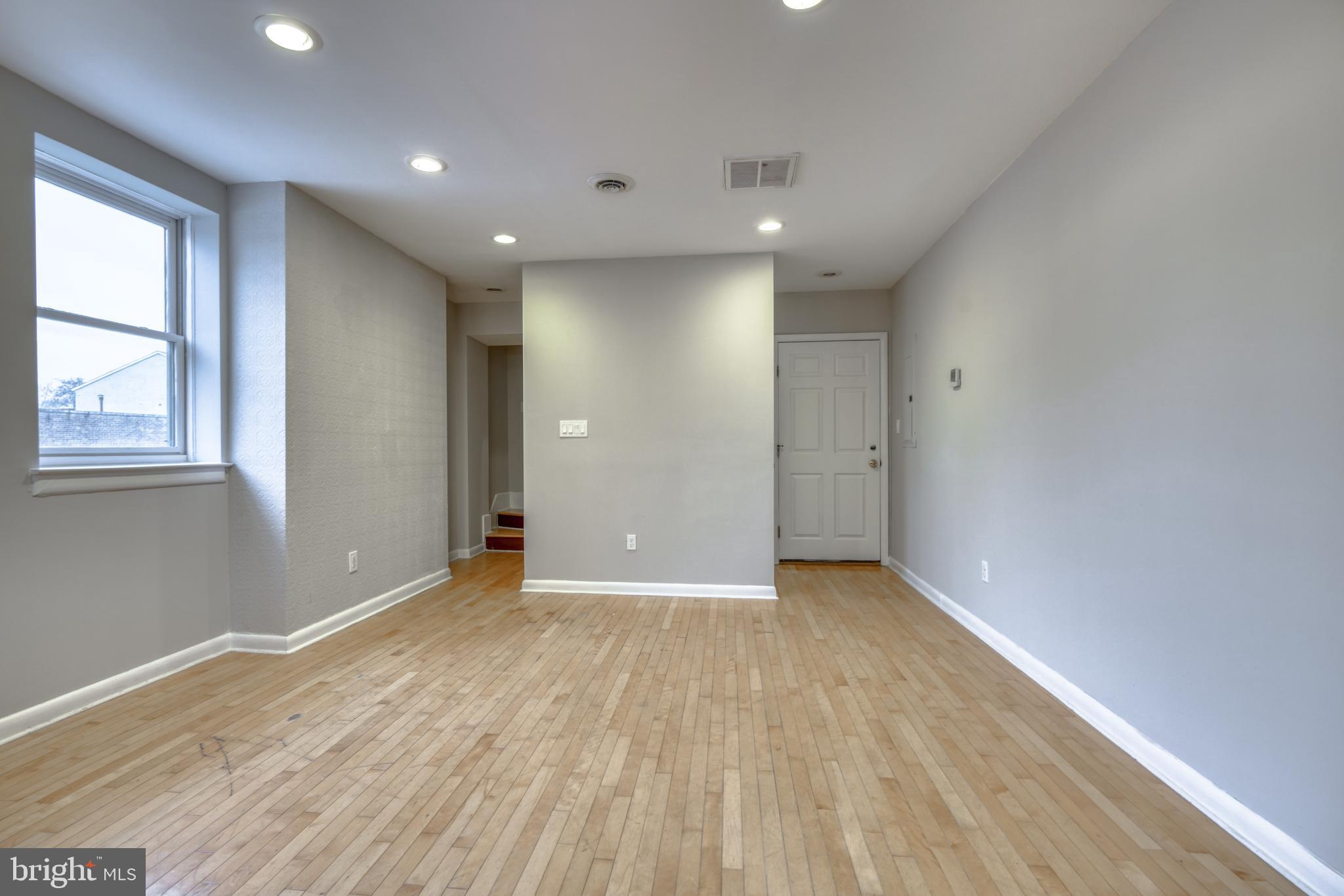 HOLLINS MARKET - Commercial Sale