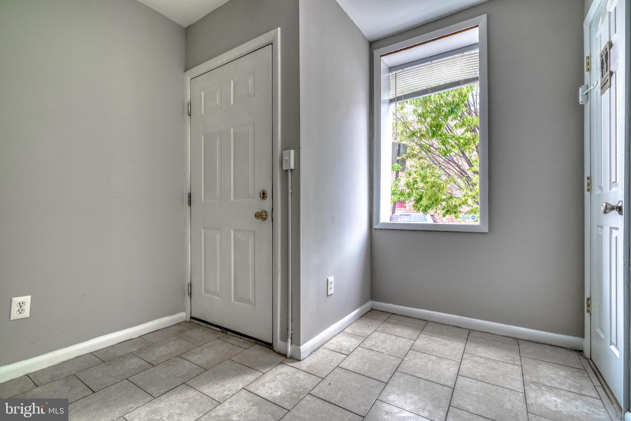 HOLLINS MARKET - Commercial Sale