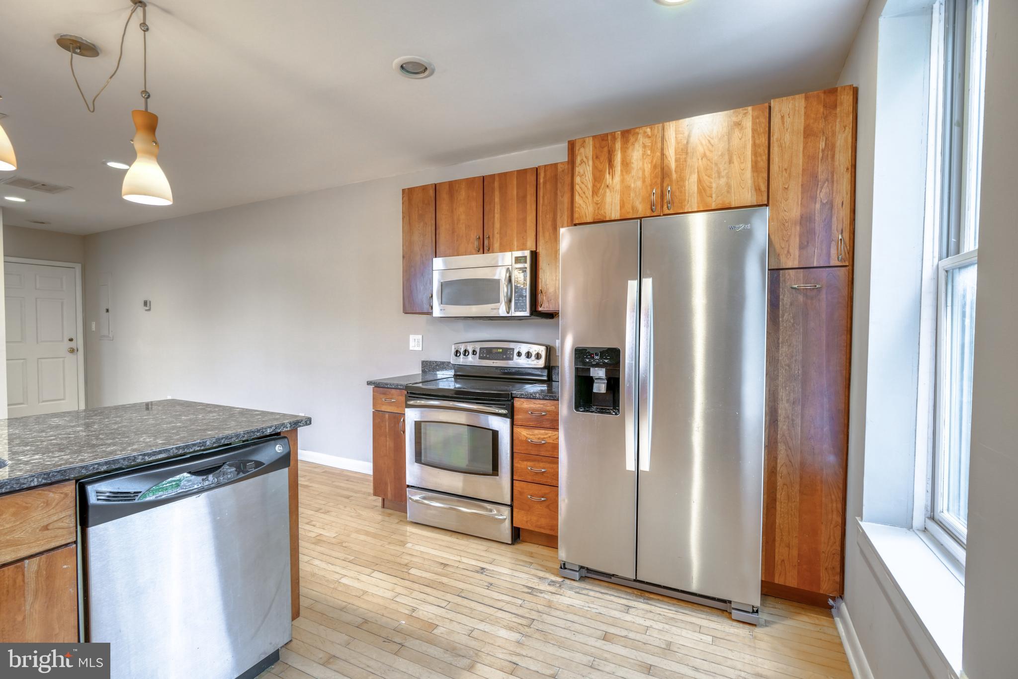 HOLLINS MARKET - Commercial Sale