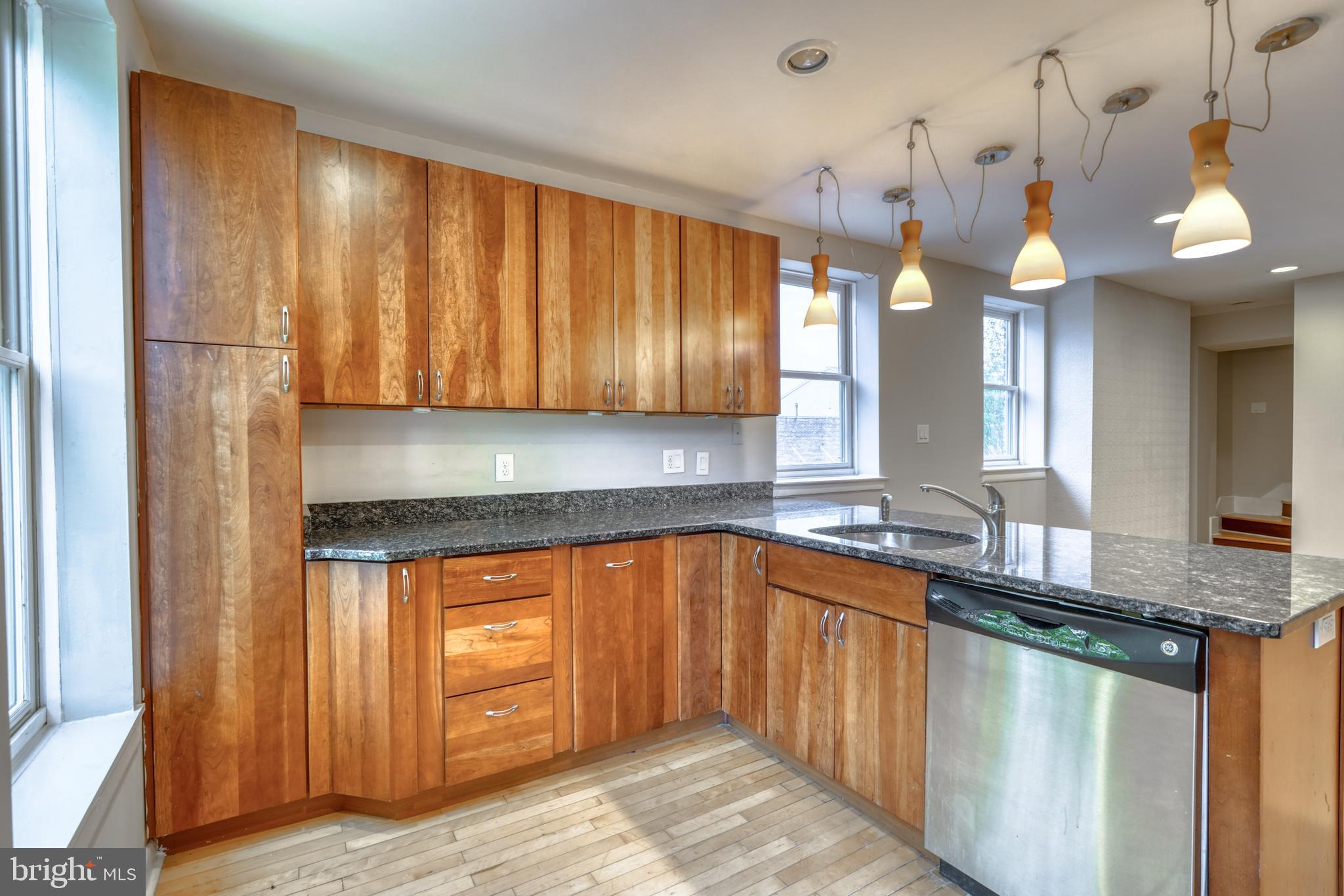 HOLLINS MARKET - Commercial Sale