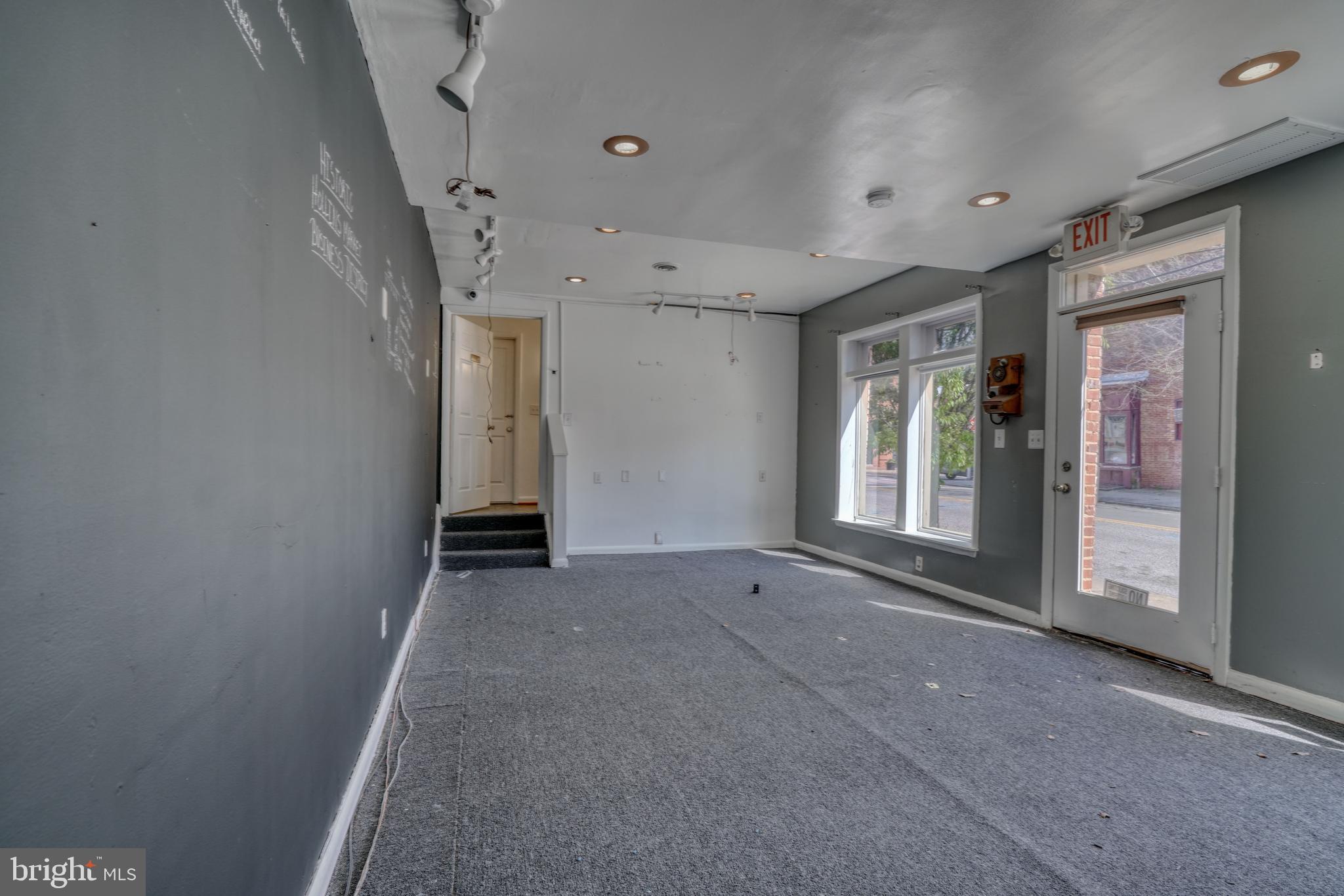 HOLLINS MARKET - Commercial Sale