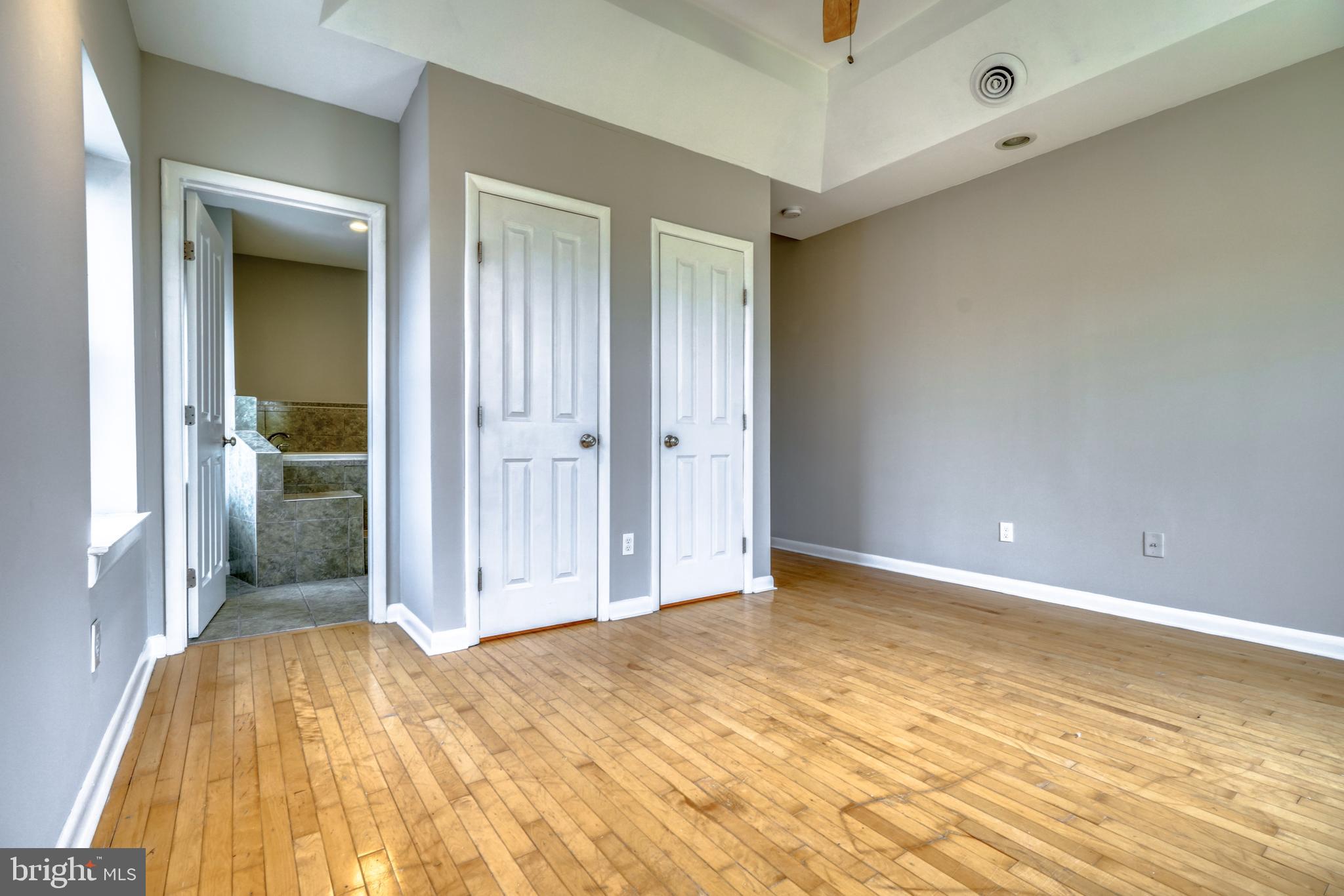 HOLLINS MARKET - Commercial Sale