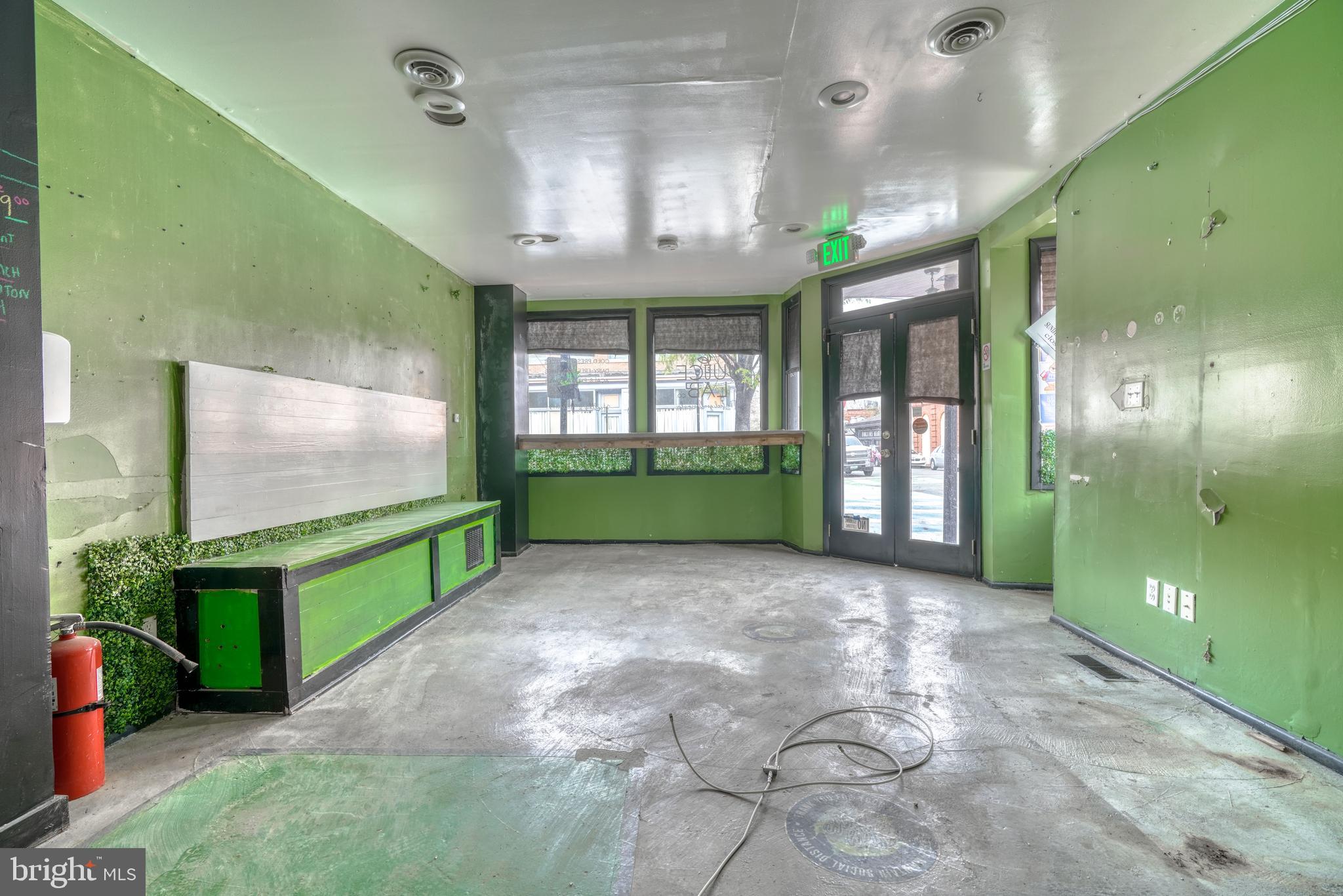 HOLLINS MARKET - Commercial Sale