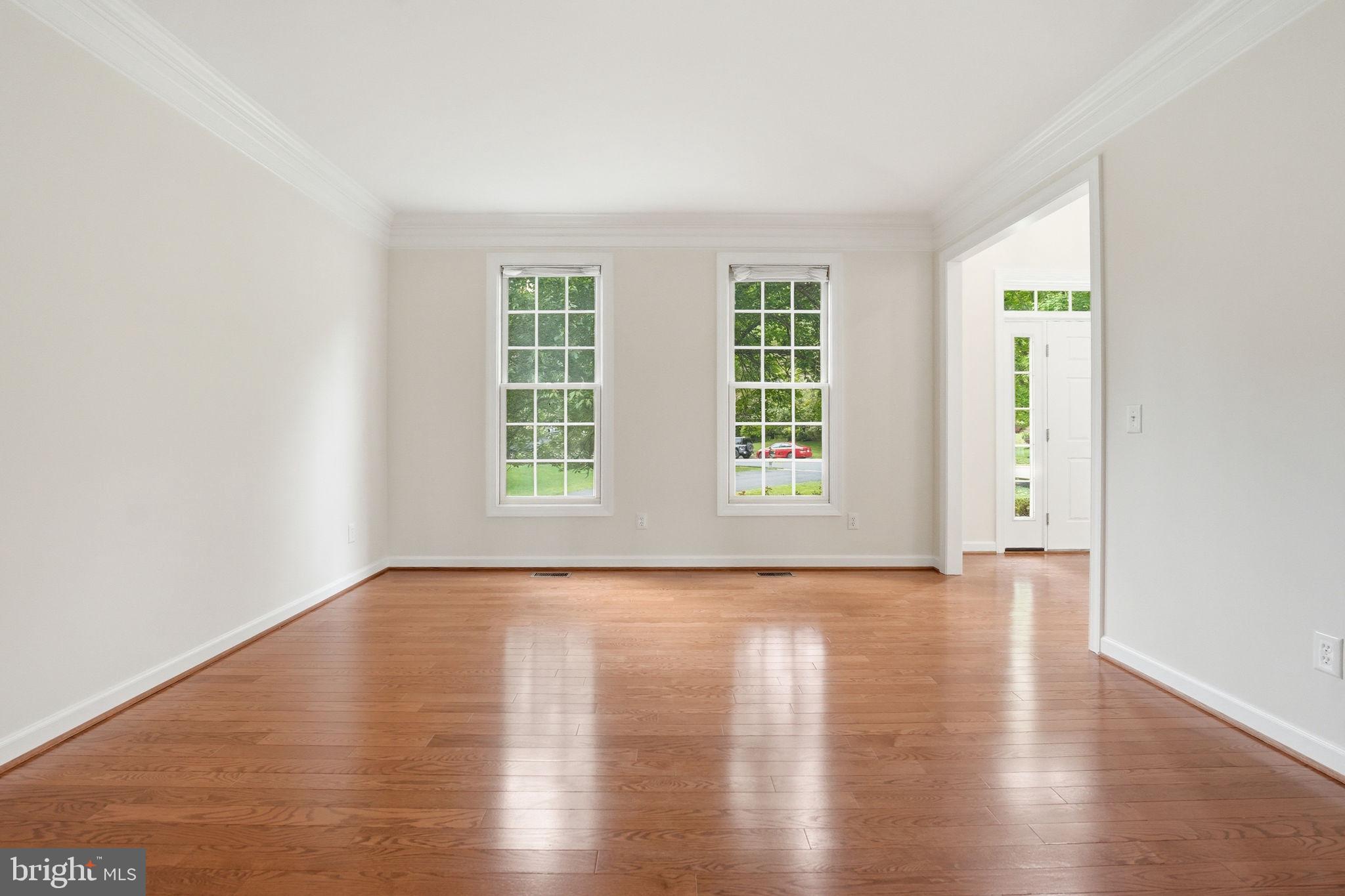 WOODLEA MANOR - Residential