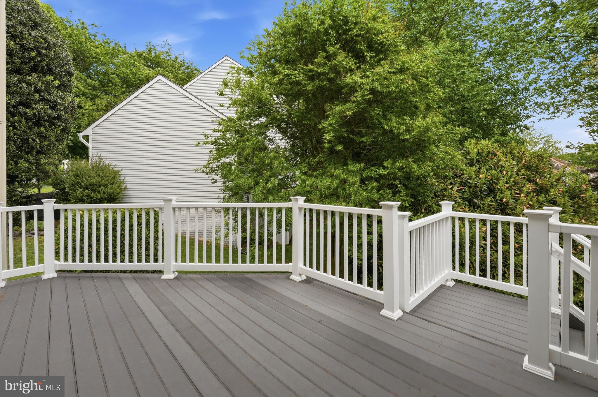 WOODLEA MANOR - Residential