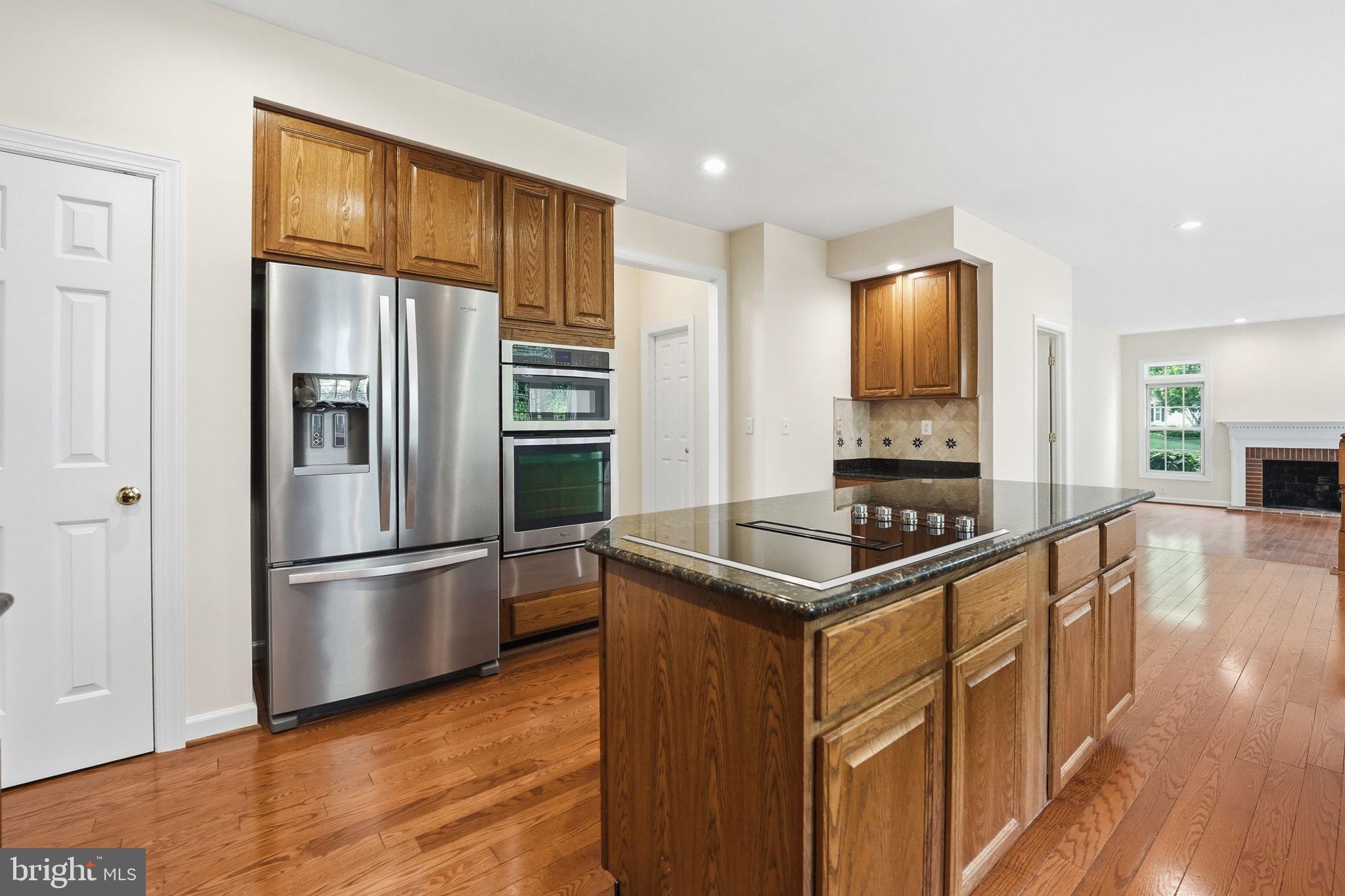 WOODLEA MANOR - Residential