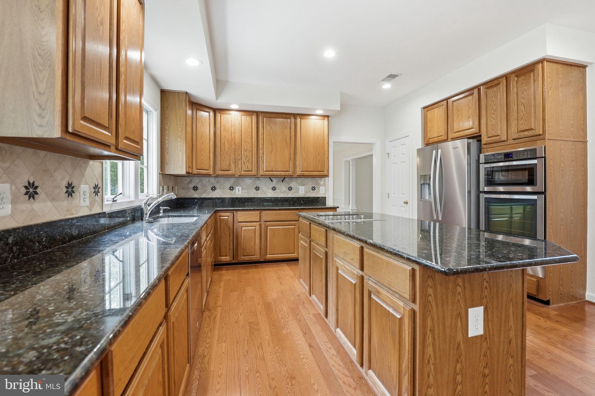 WOODLEA MANOR - Residential