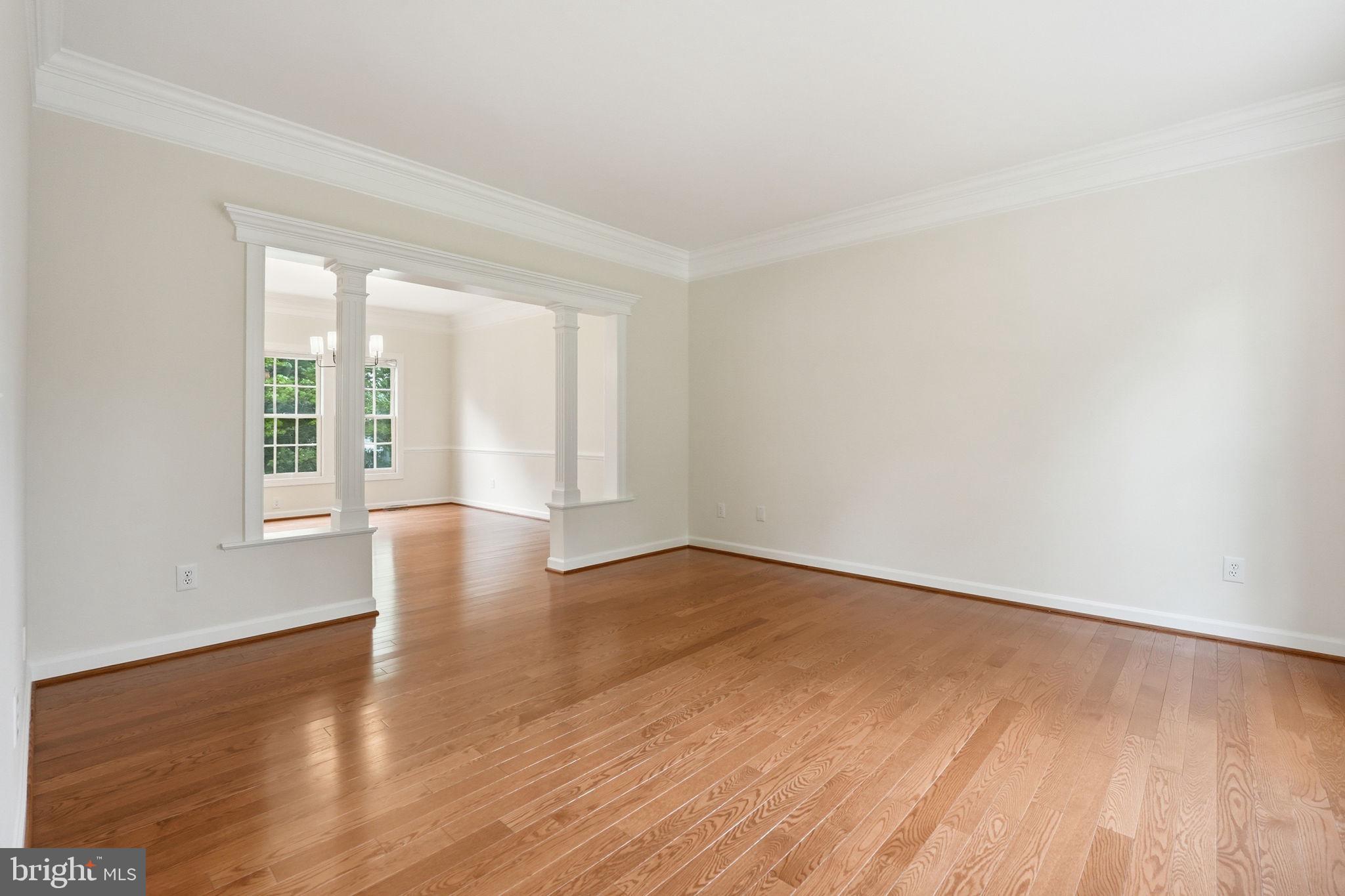 WOODLEA MANOR - Residential