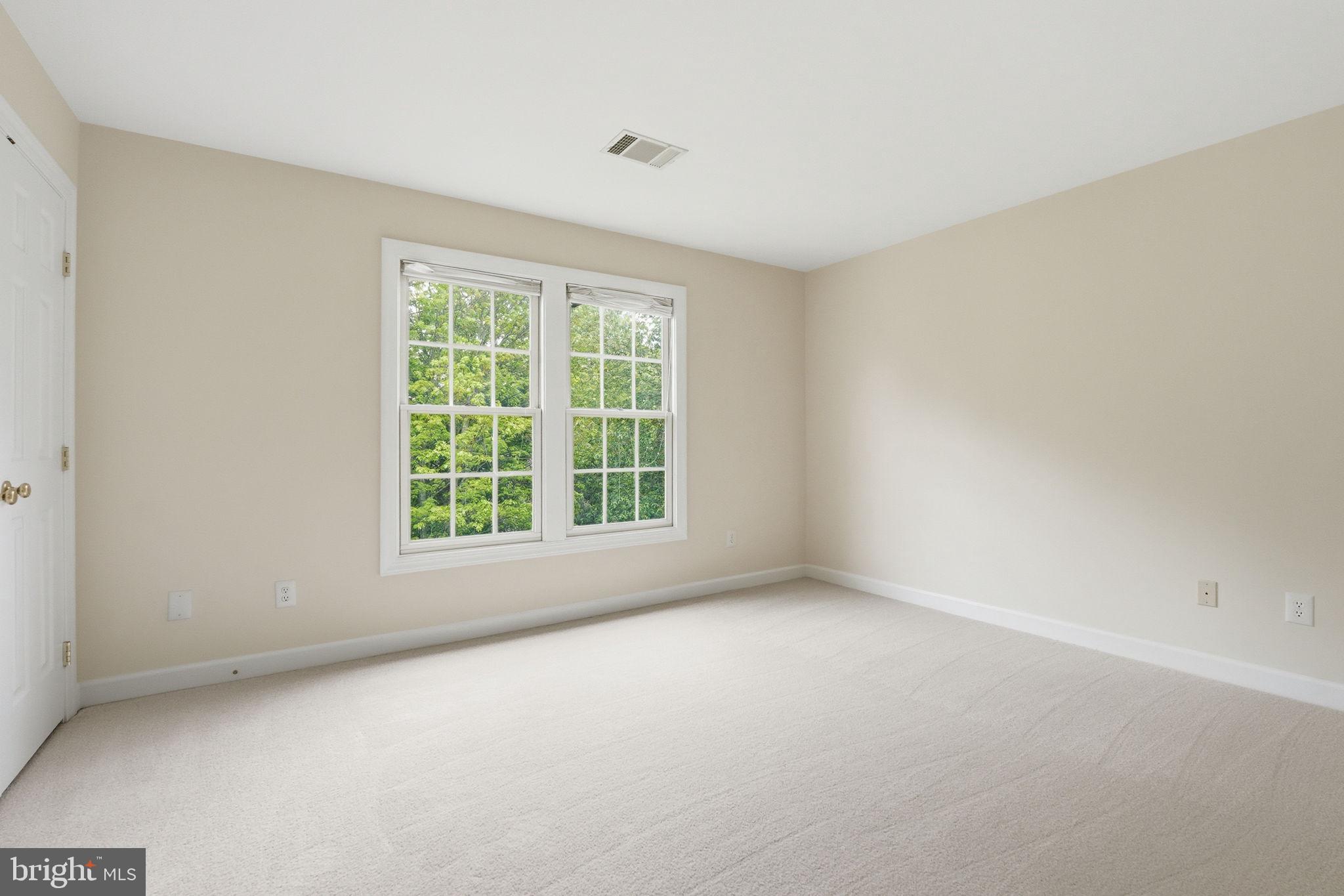 WOODLEA MANOR - Residential