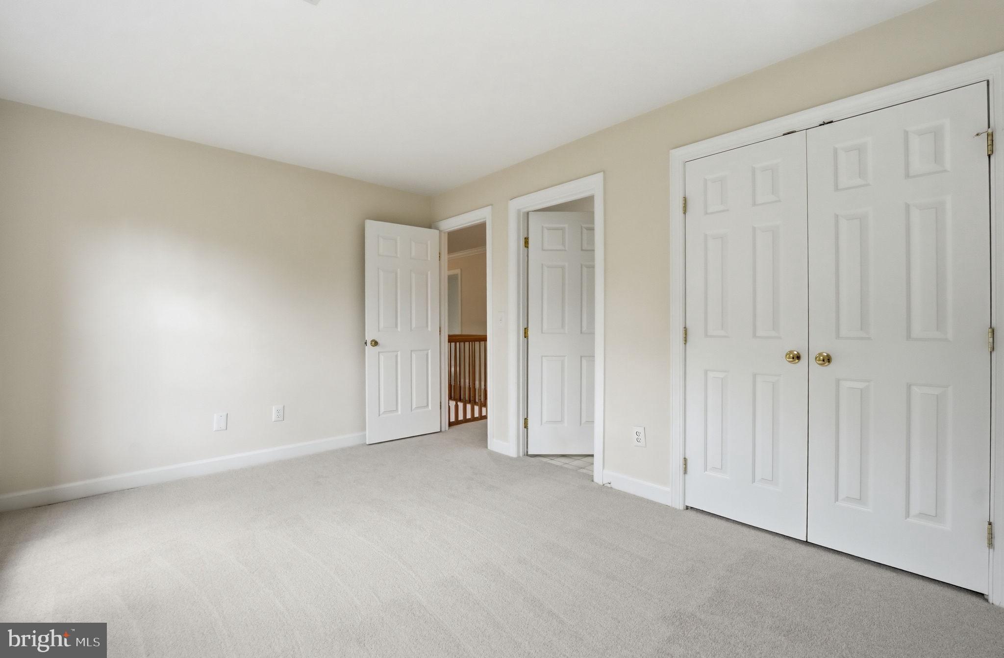 WOODLEA MANOR - Residential