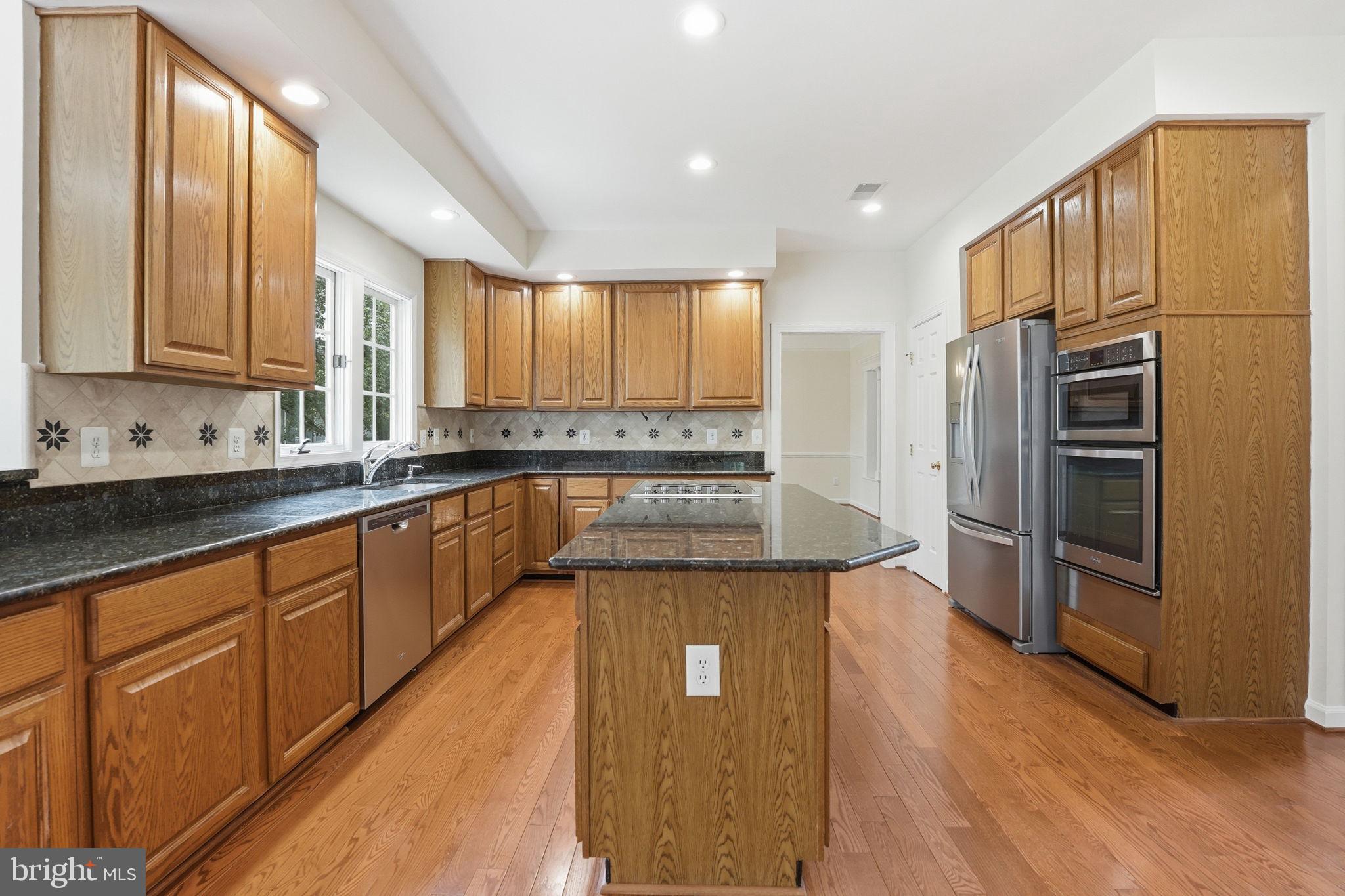 WOODLEA MANOR - Residential