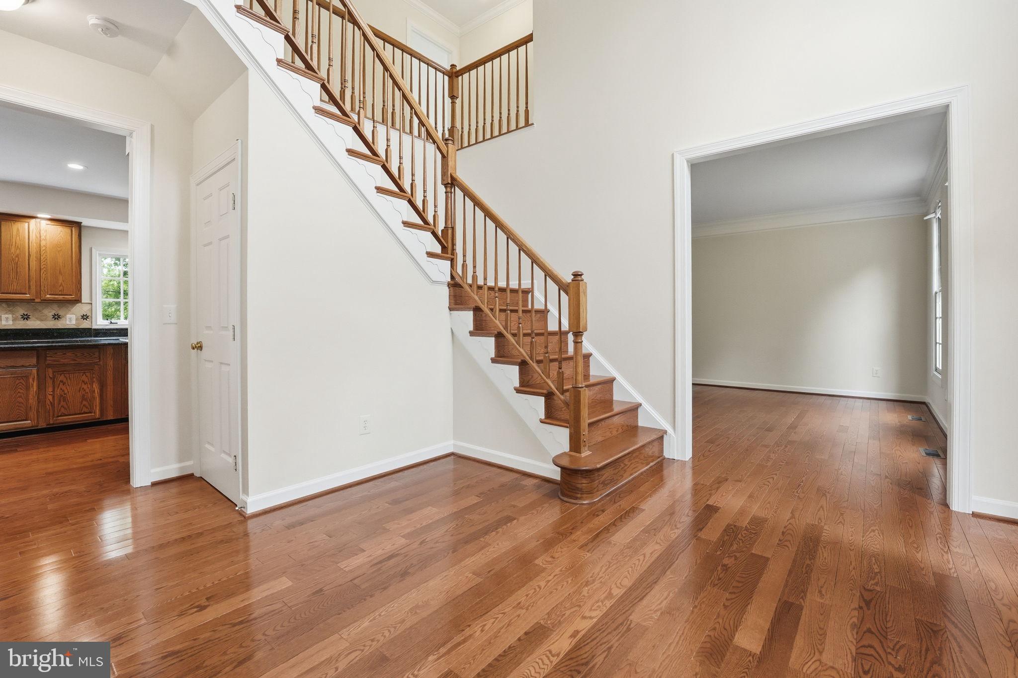 WOODLEA MANOR - Residential