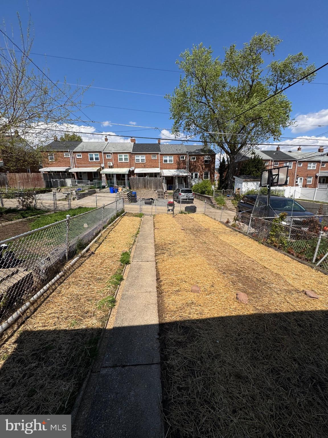 ARBOUR MANOR - Residential