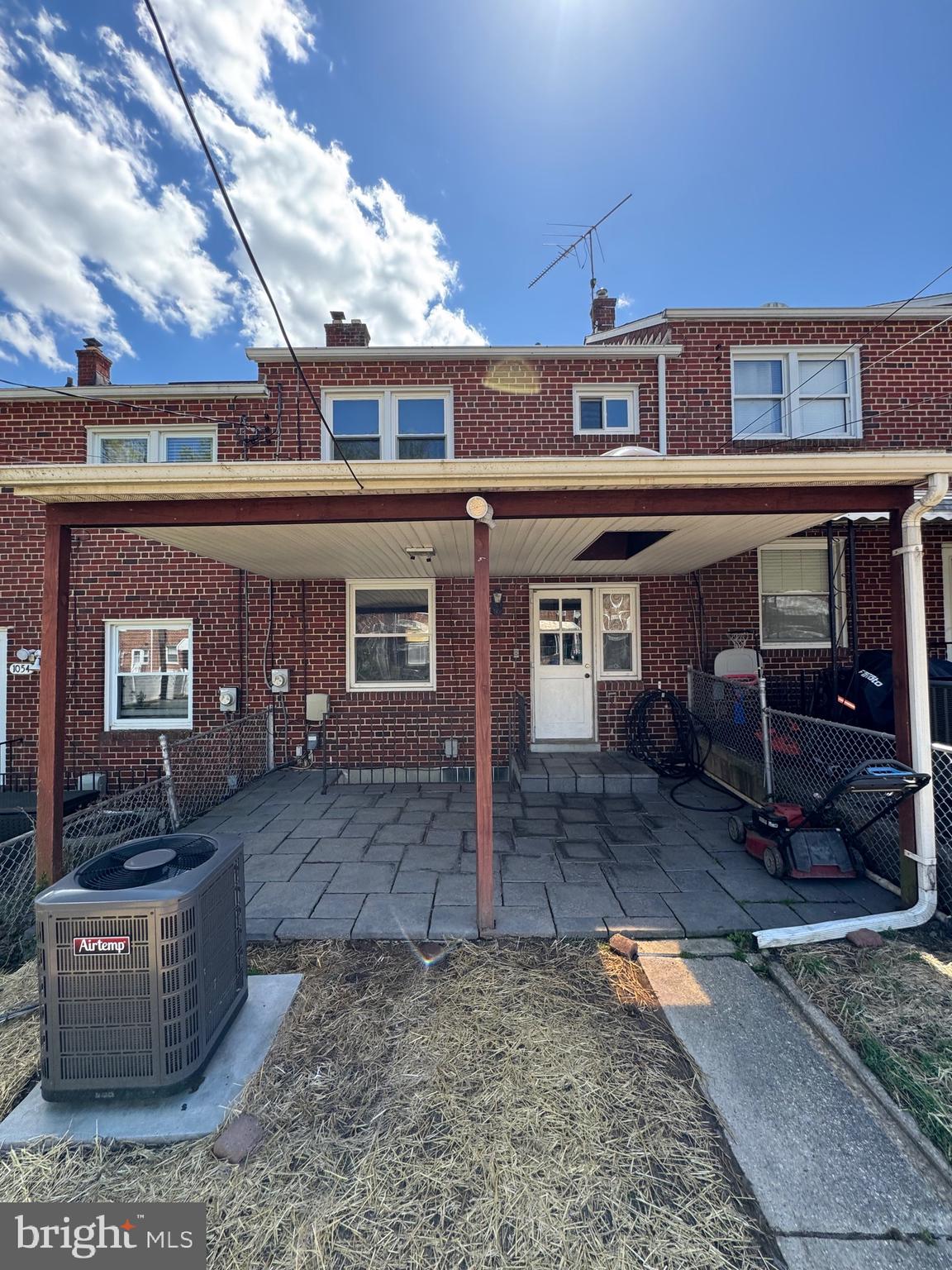 ARBOUR MANOR - Residential