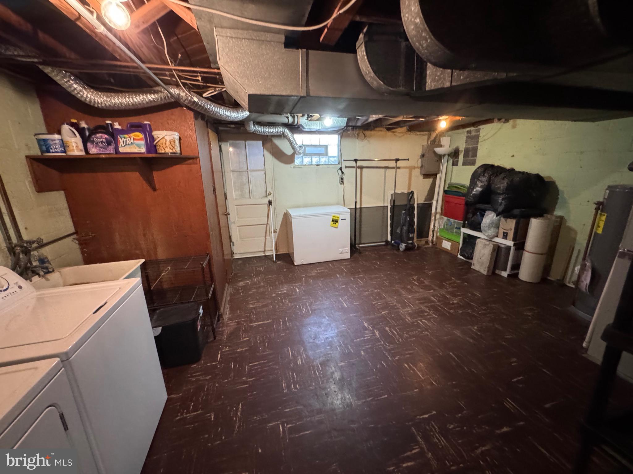 ARBOUR MANOR - Residential