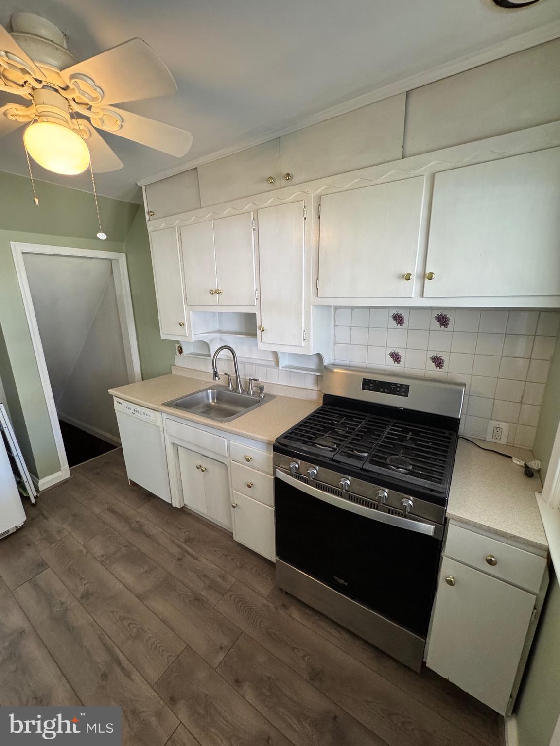 ARBOUR MANOR - Residential