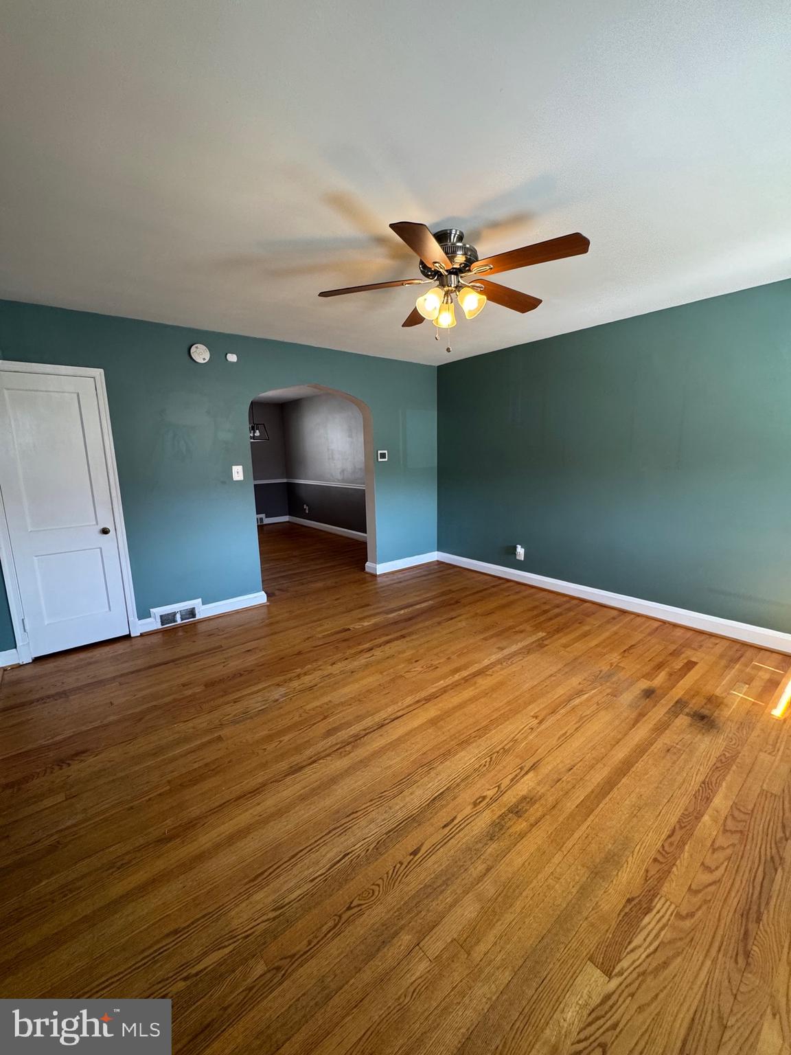 ARBOUR MANOR - Residential