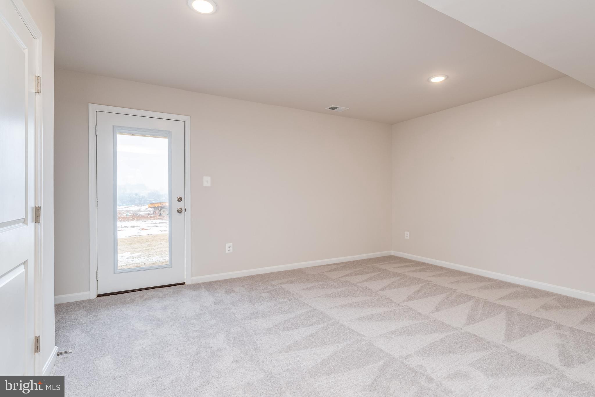 DILLON FARM - Residential Lease