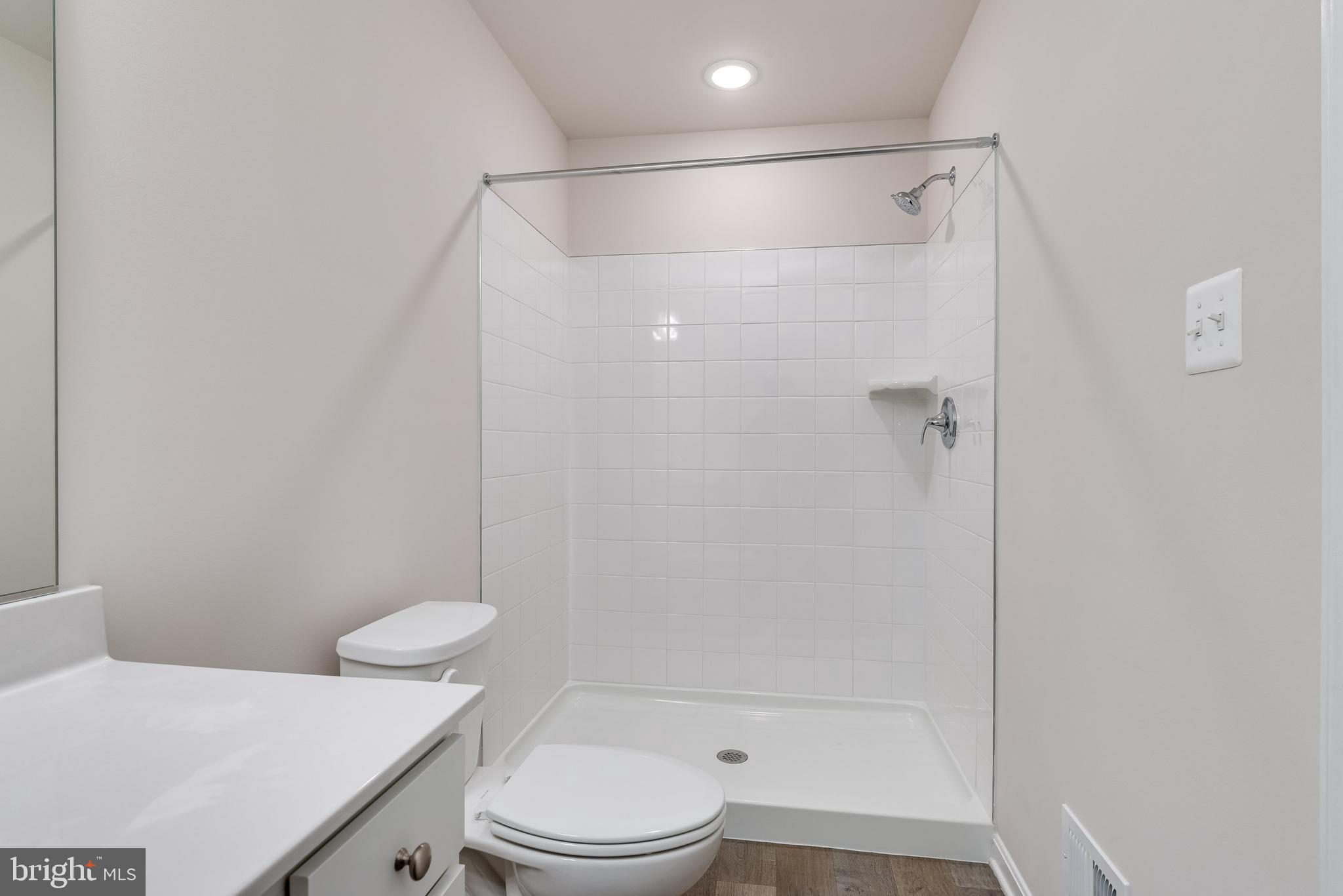 DILLON FARM - Residential Lease