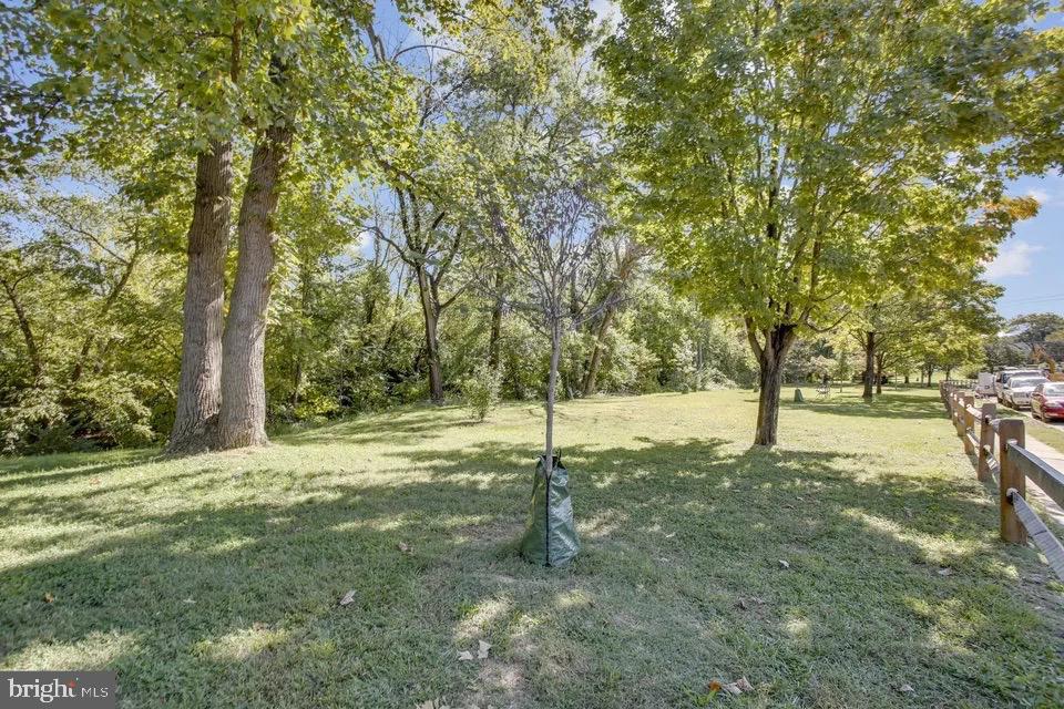 ARLINGTON - Residential Lease