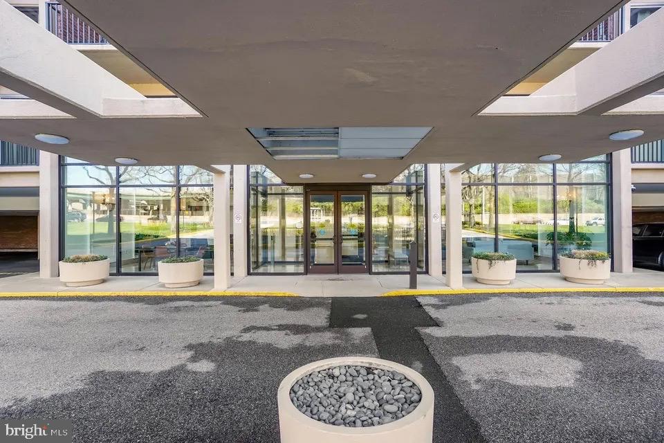 ARLINGTON - Residential Lease