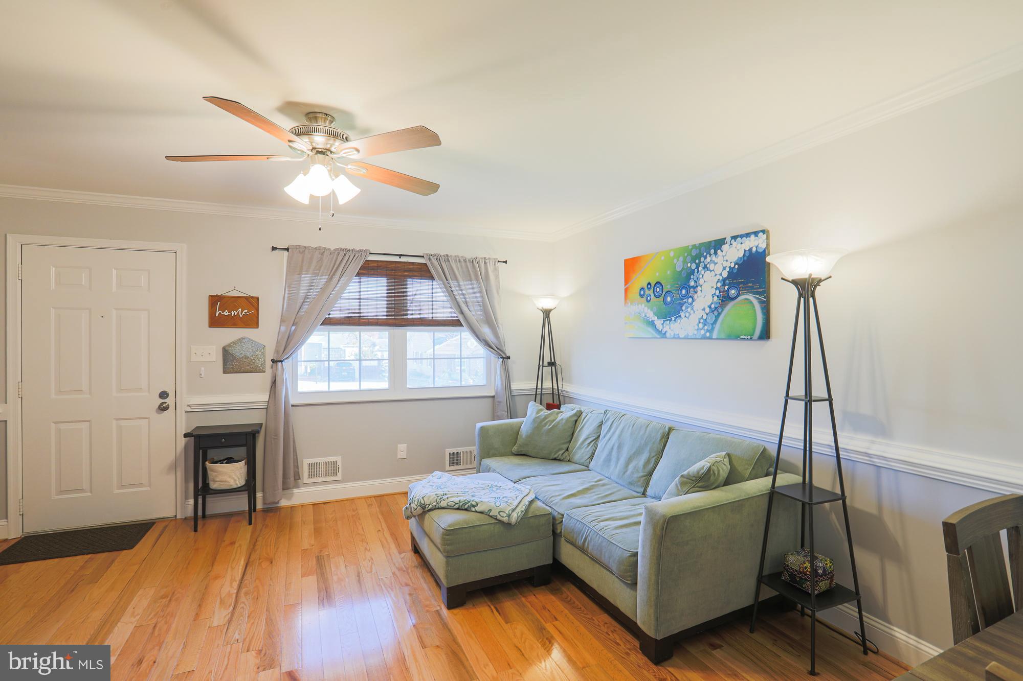 HALLFIELD MANOR - Residential