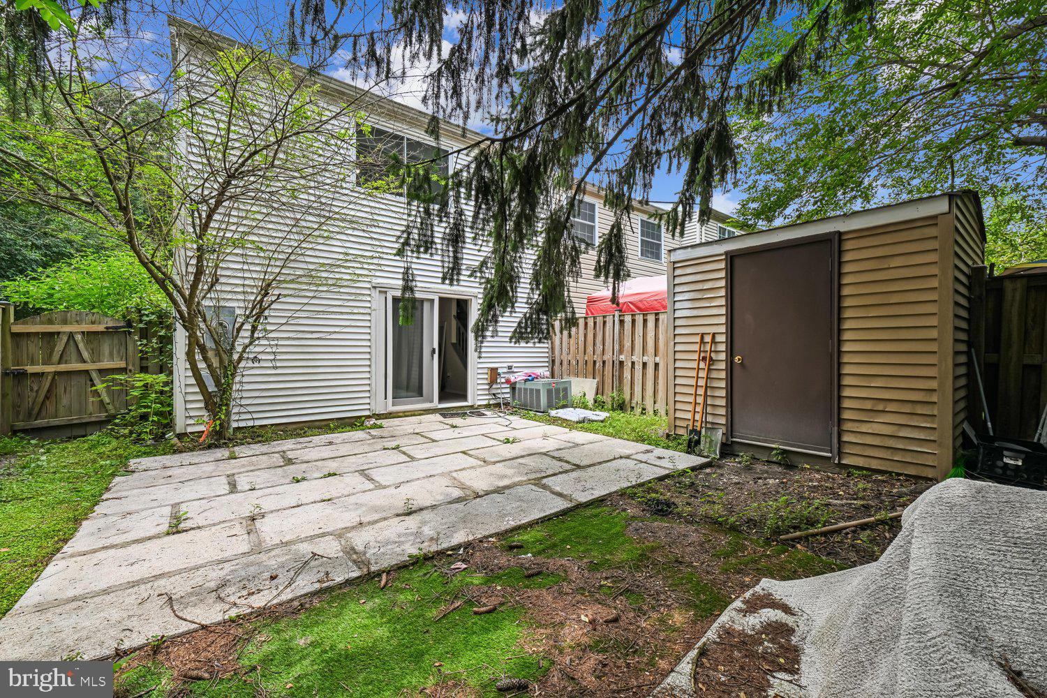 8179 WILLOWDALE COURT