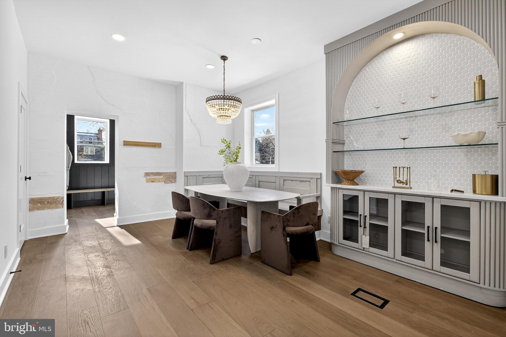 GERMANTOWN - Residential