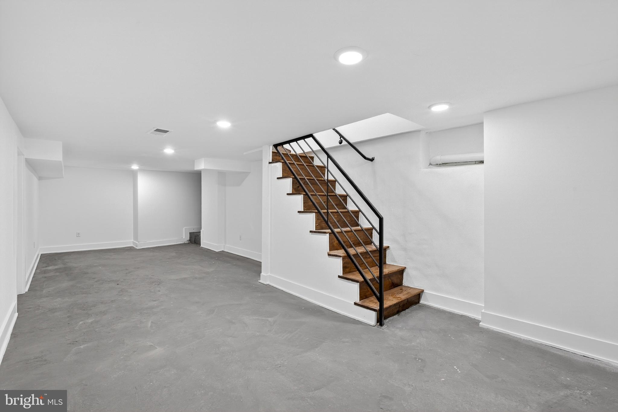 GERMANTOWN - Residential