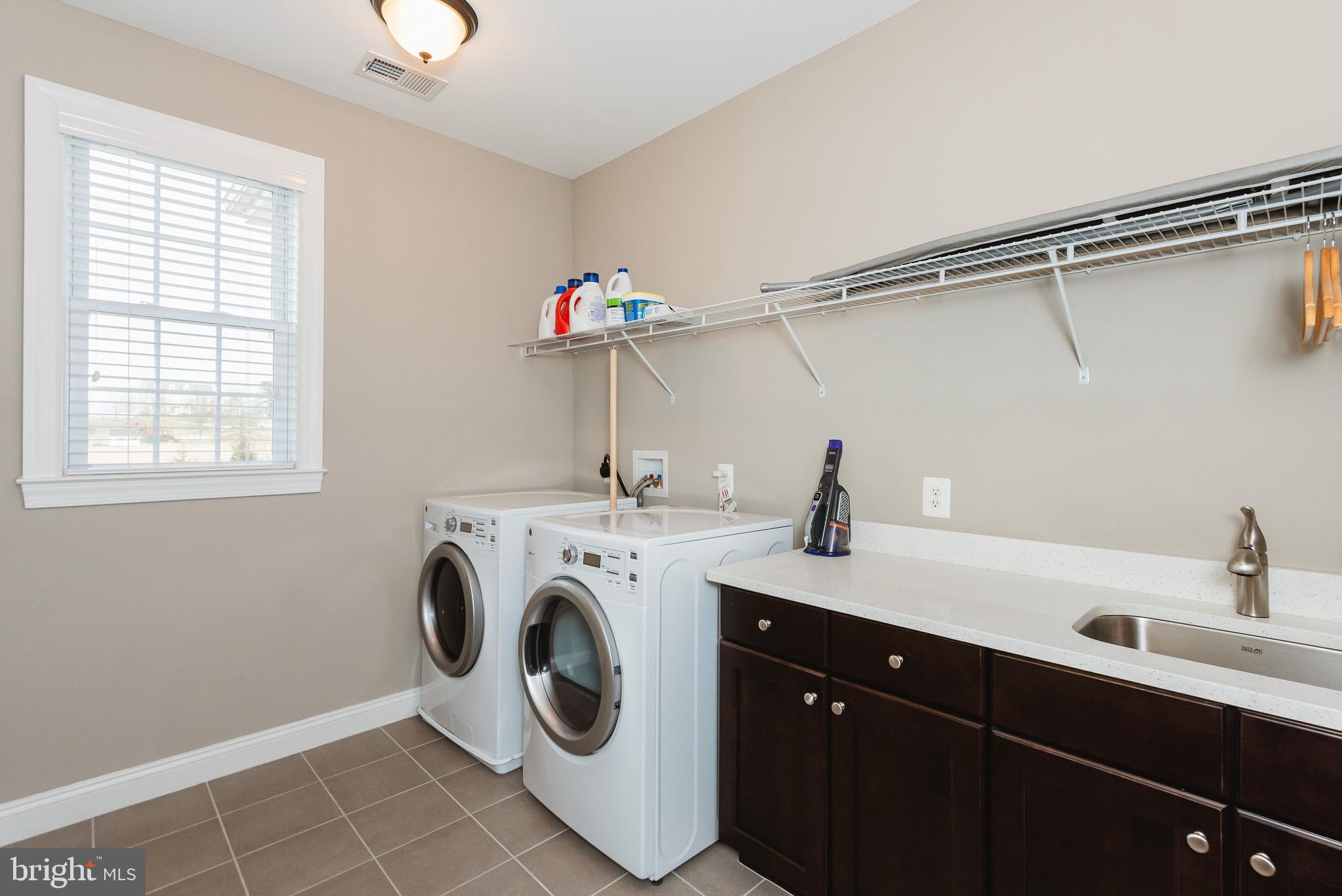 BRIAR KNOLL - Residential