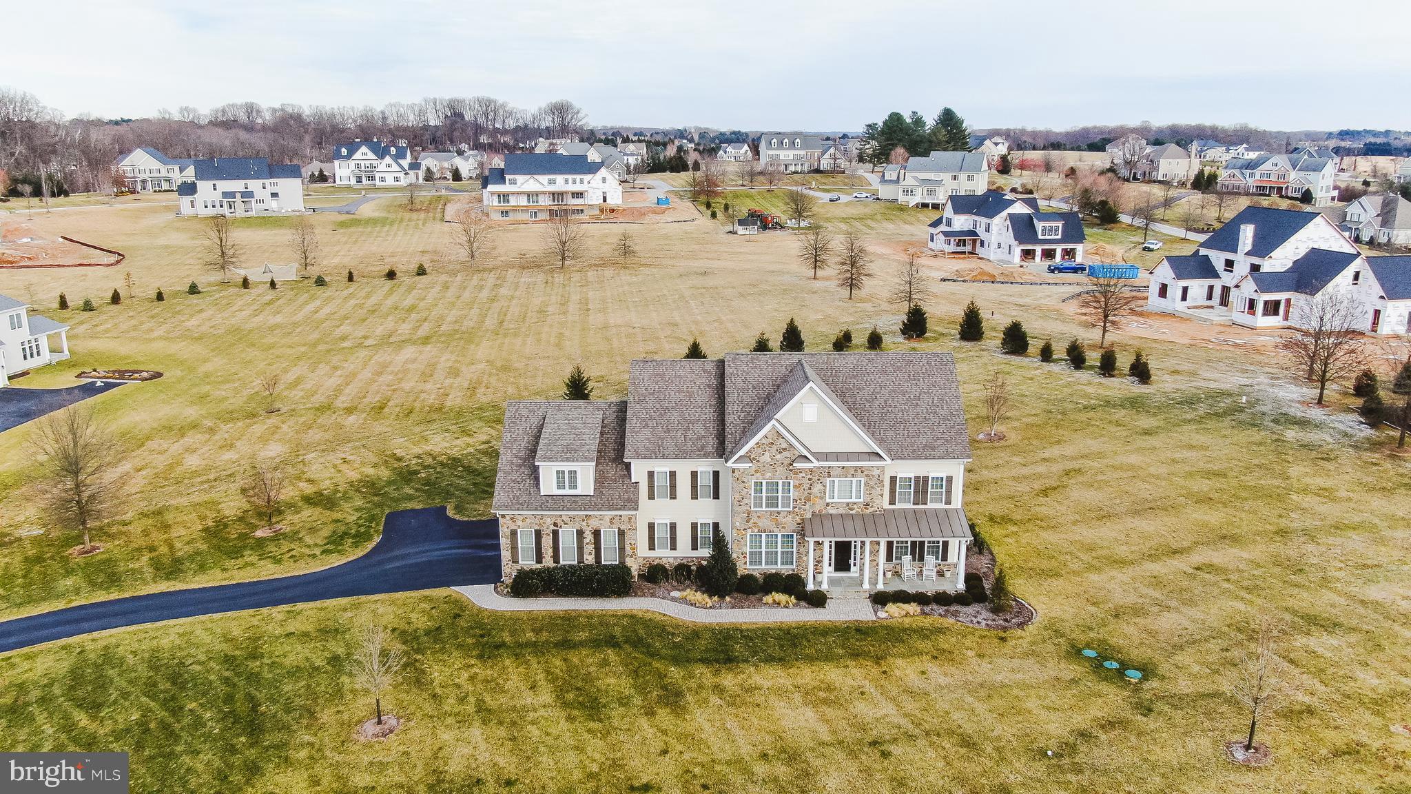 BRIAR KNOLL - Residential