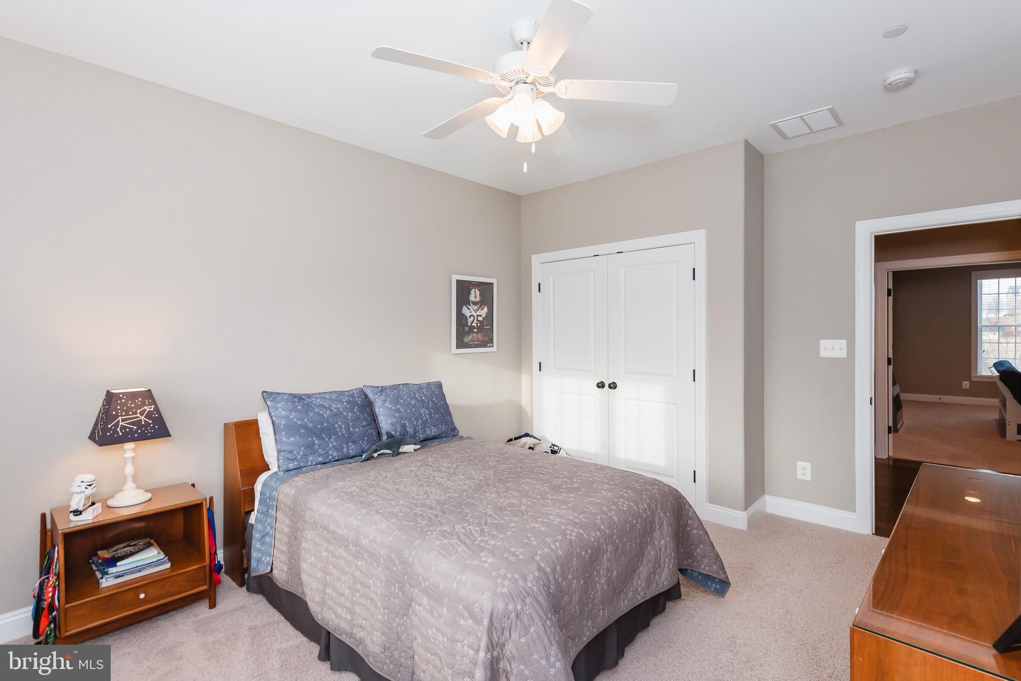 BRIAR KNOLL - Residential