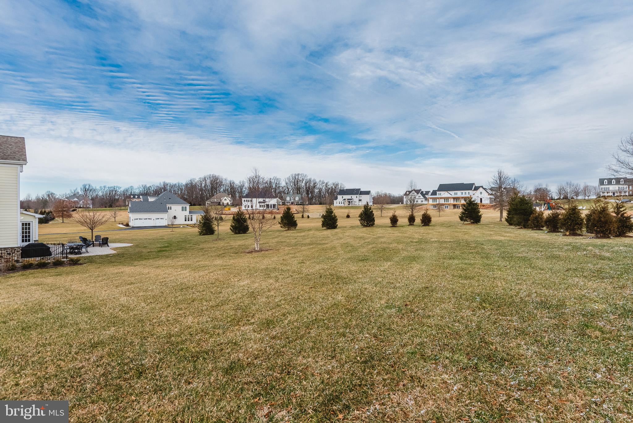 BRIAR KNOLL - Residential