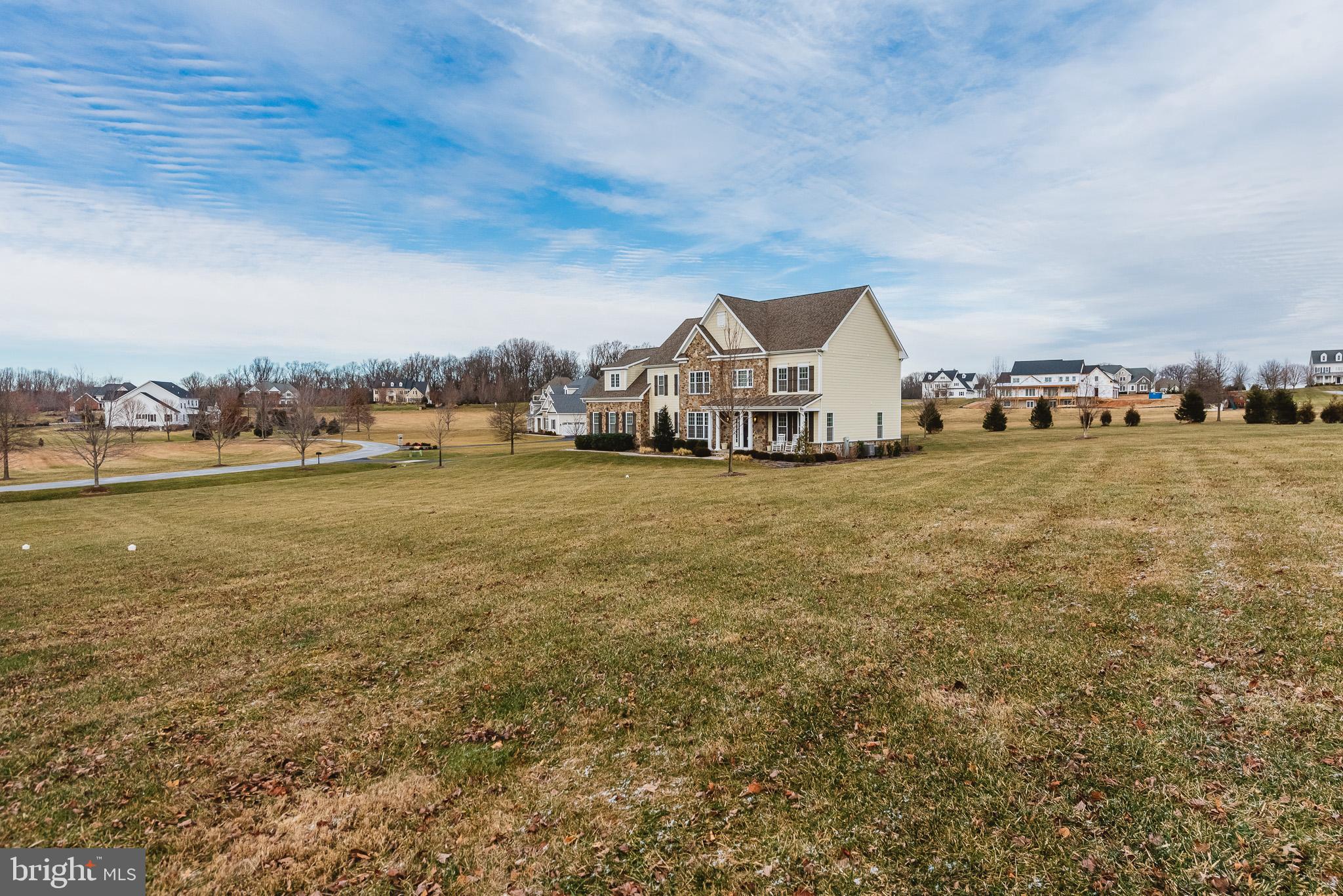 BRIAR KNOLL - Residential