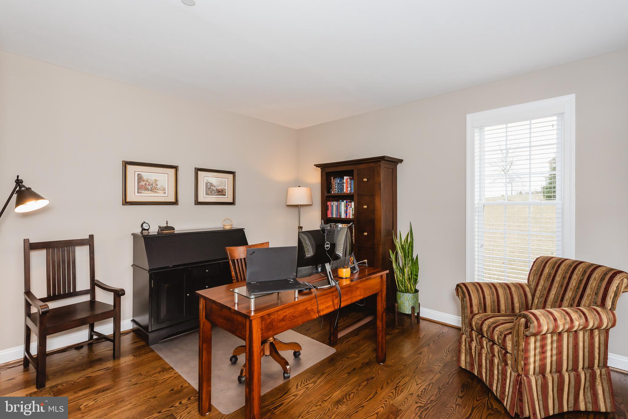 BRIAR KNOLL - Residential