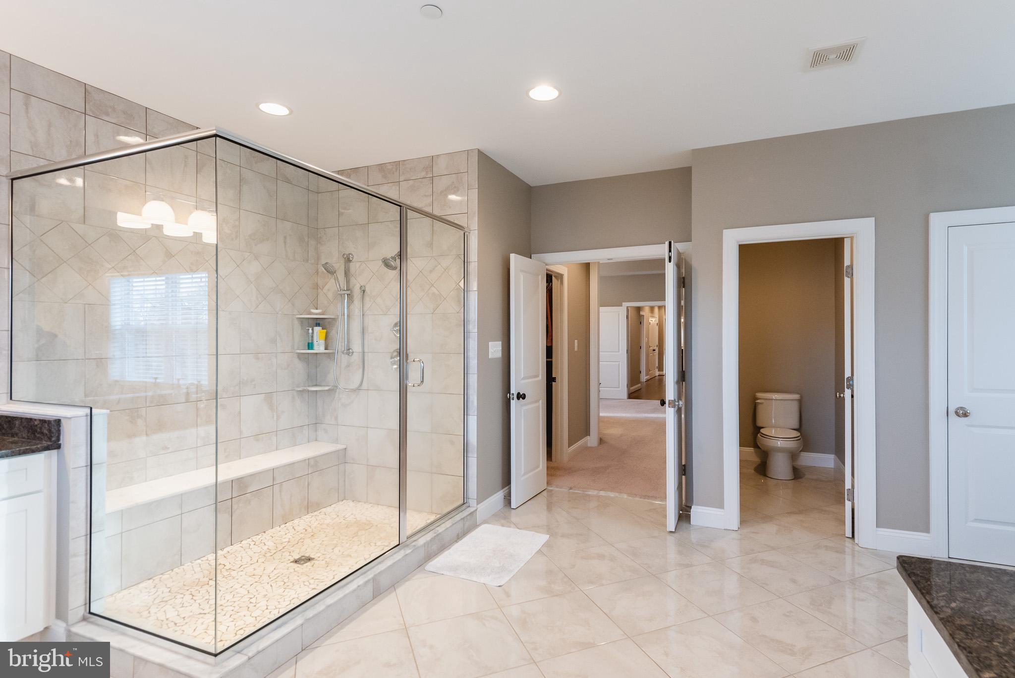 BRIAR KNOLL - Residential