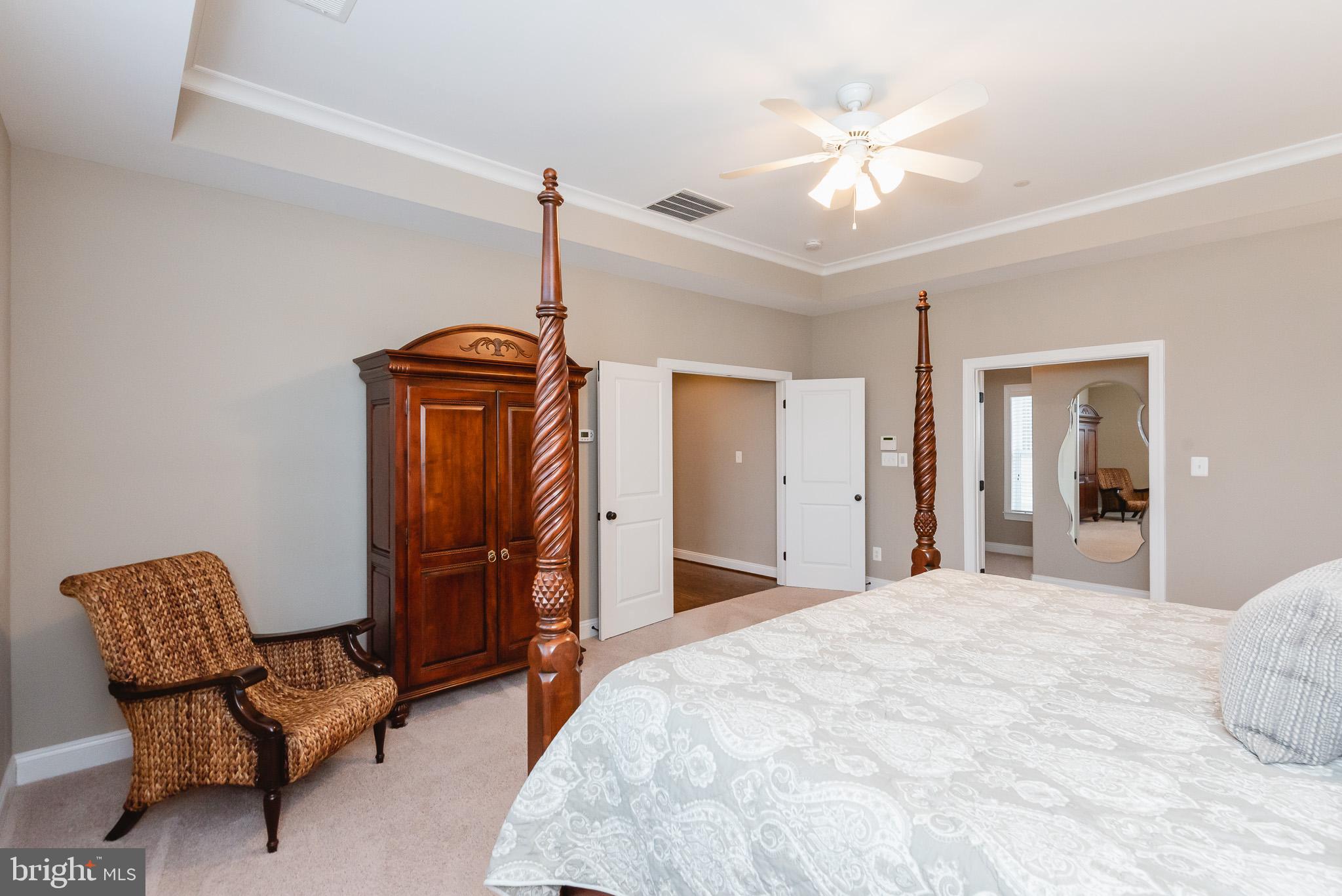 BRIAR KNOLL - Residential